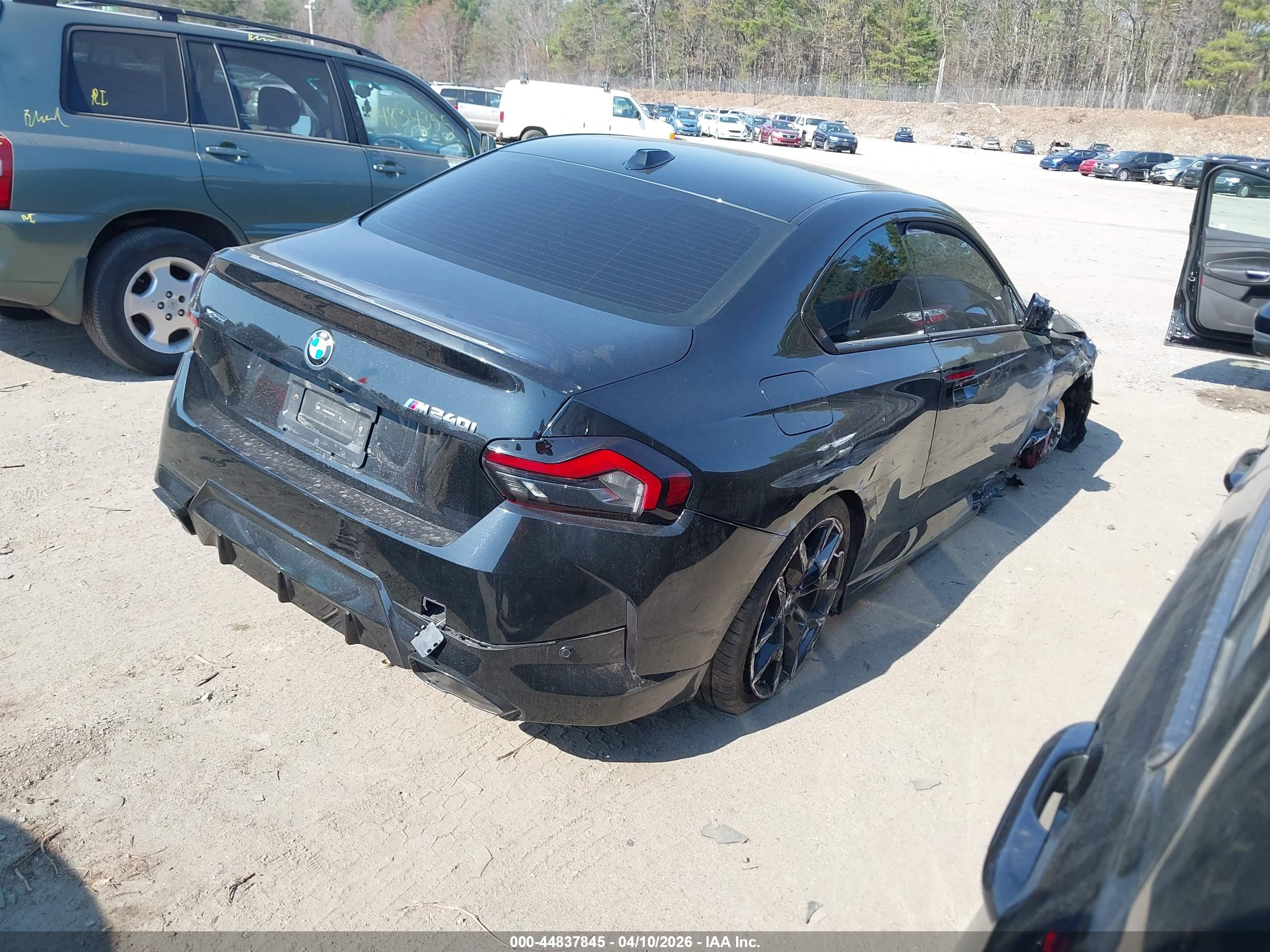 BMW M240 image 4