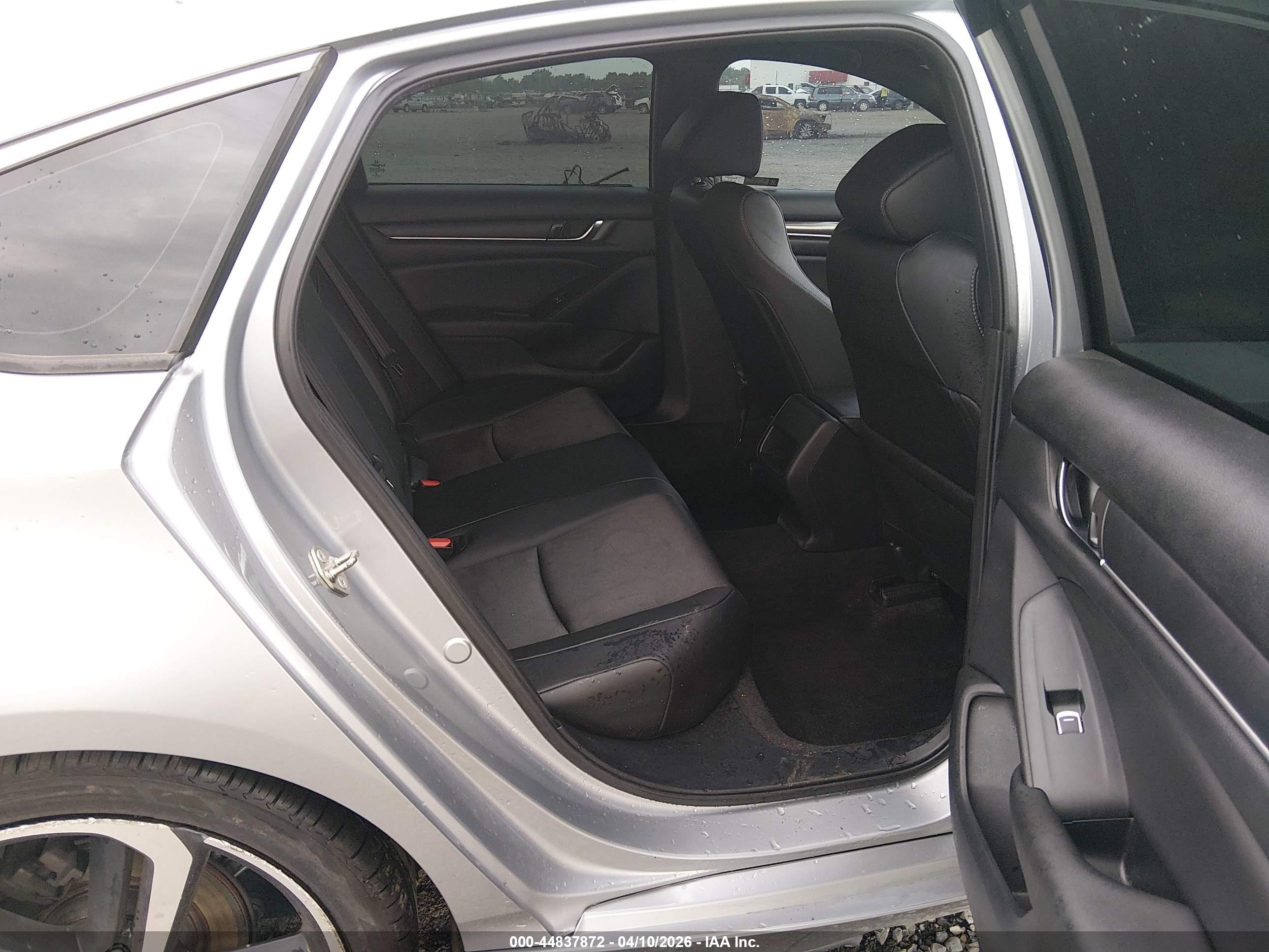 HONDA ACCORD image 8
