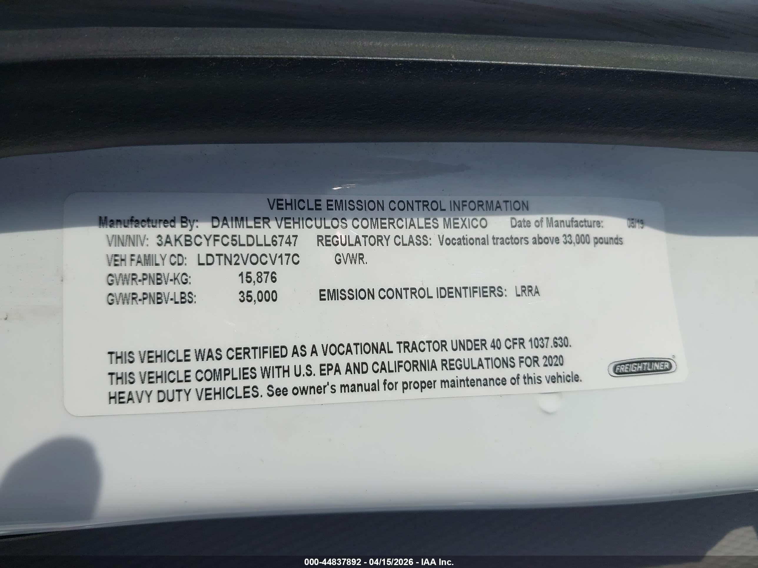 FREIGHTLINER M2 image 9