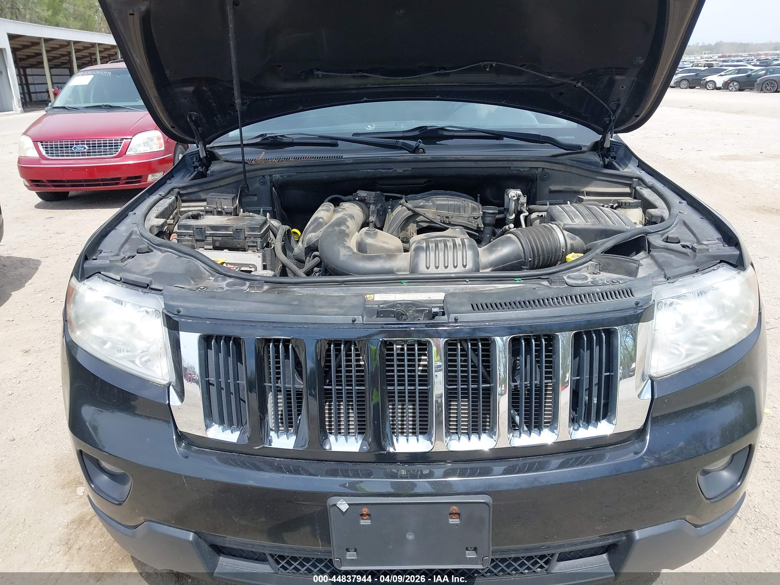 JEEP GRAND image 10