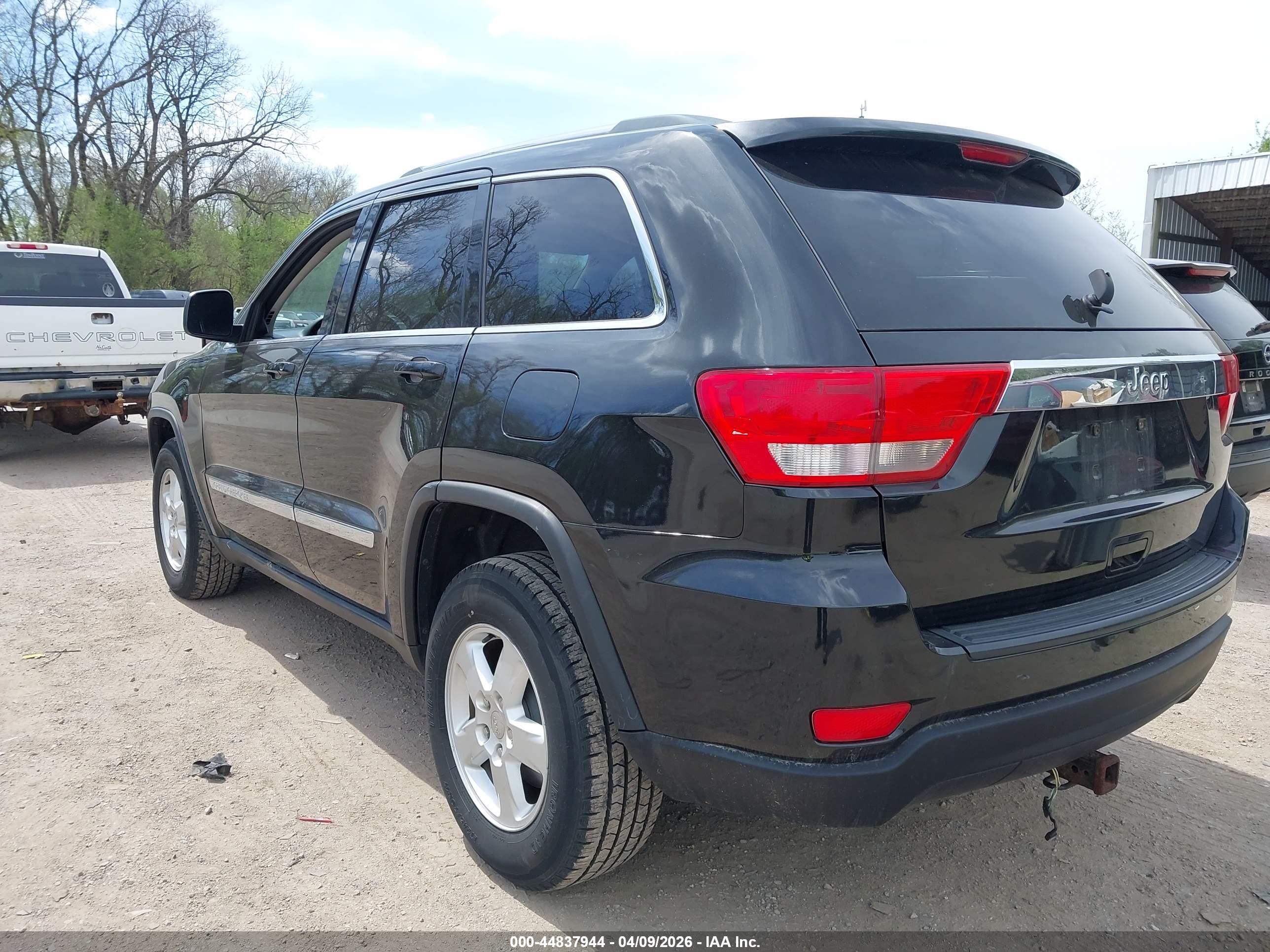 JEEP GRAND image 3