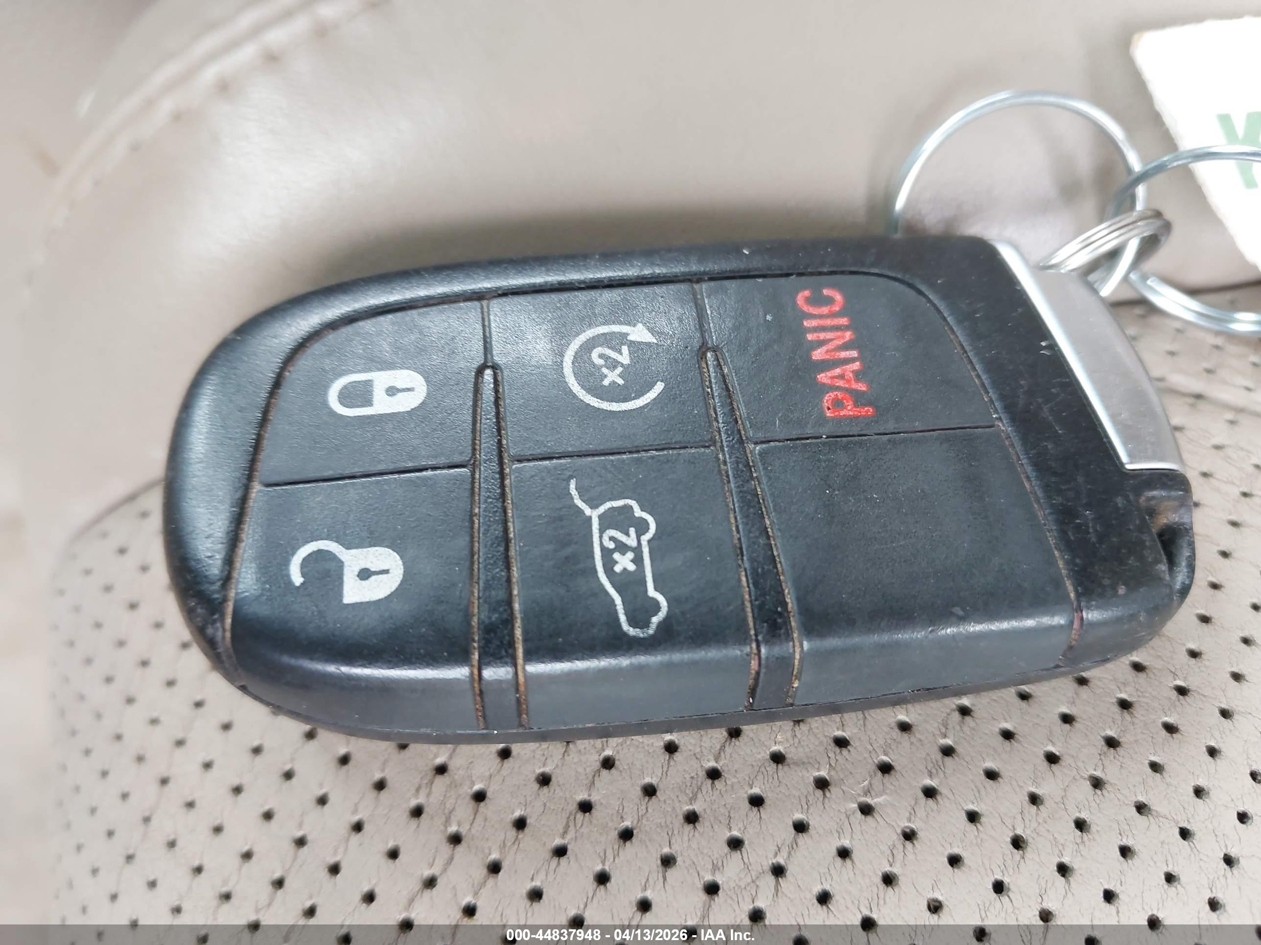 JEEP GRAND image 11