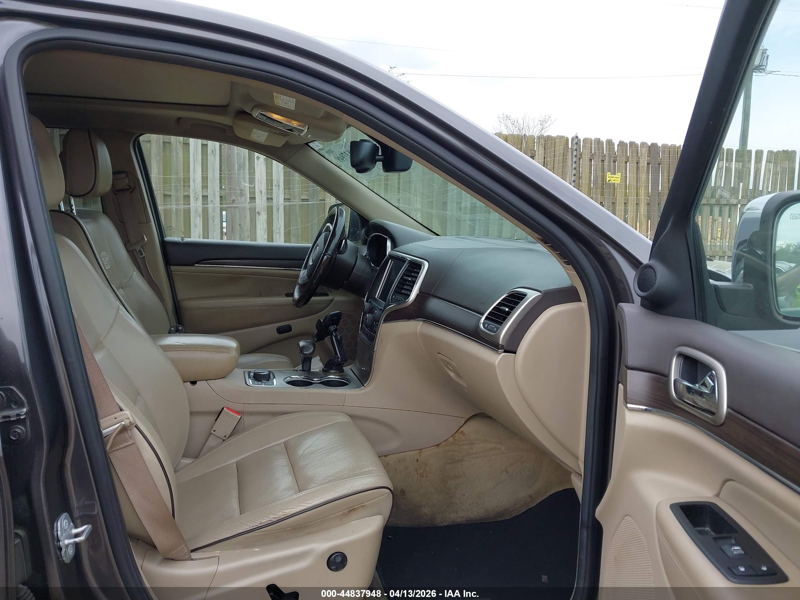 JEEP GRAND image 5