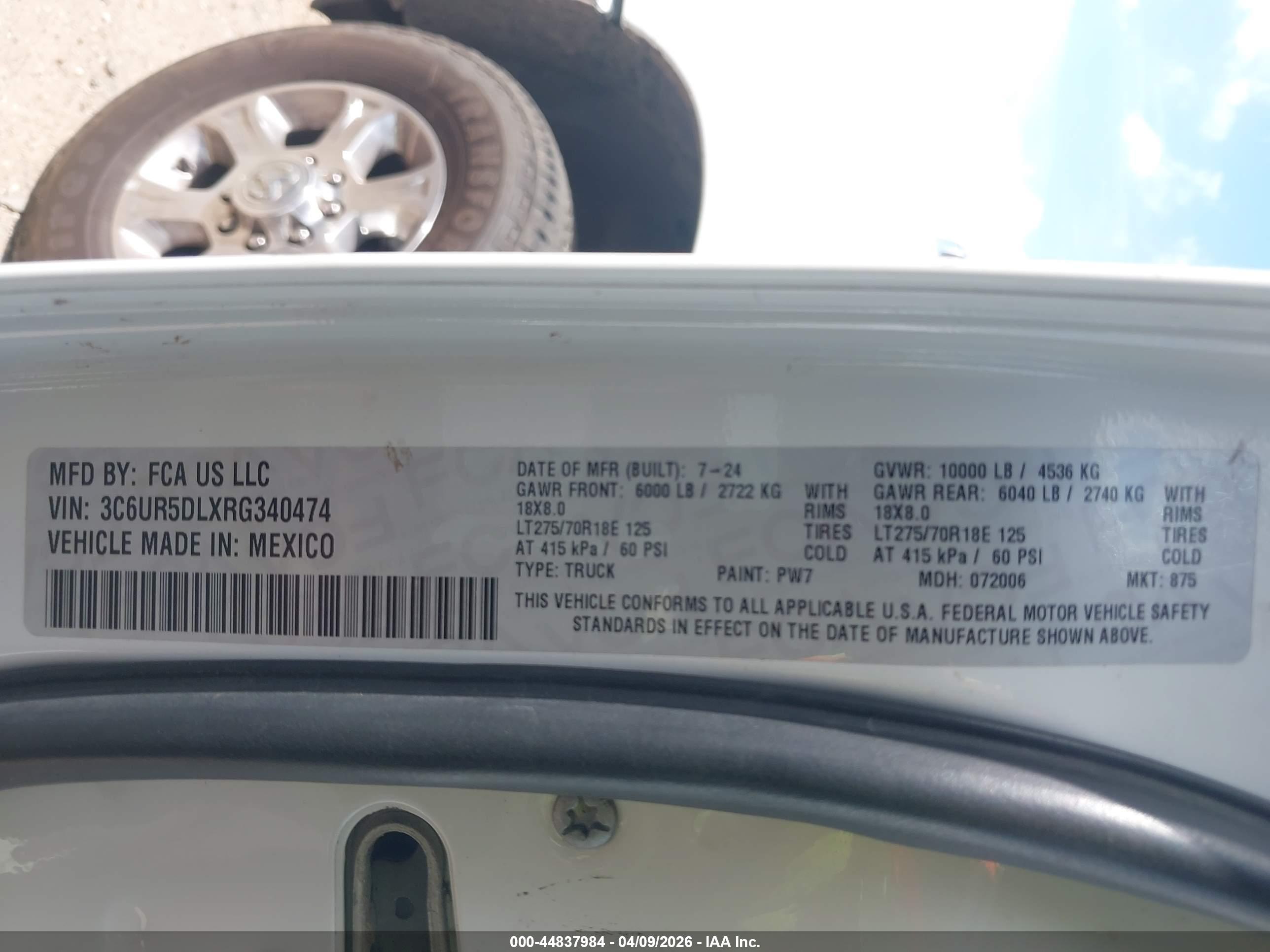 RAM 2500 image 9