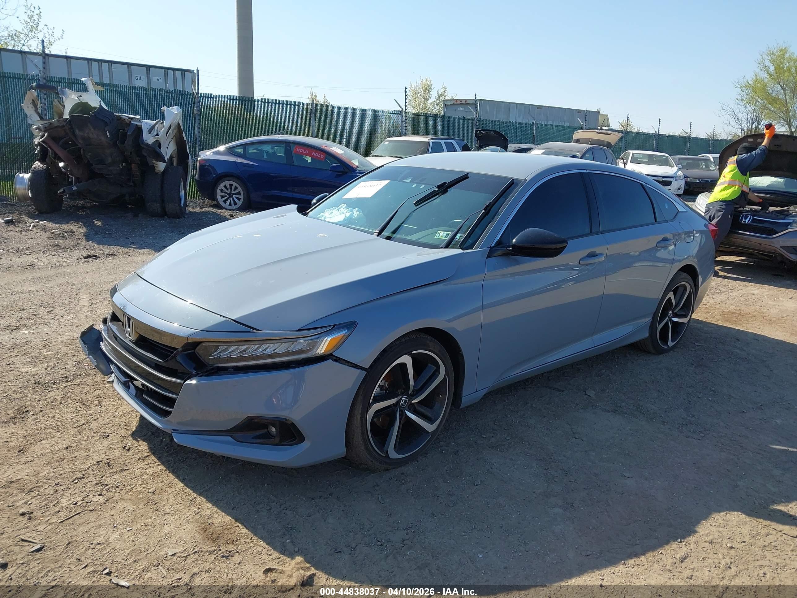 HONDA ACCORD image 2