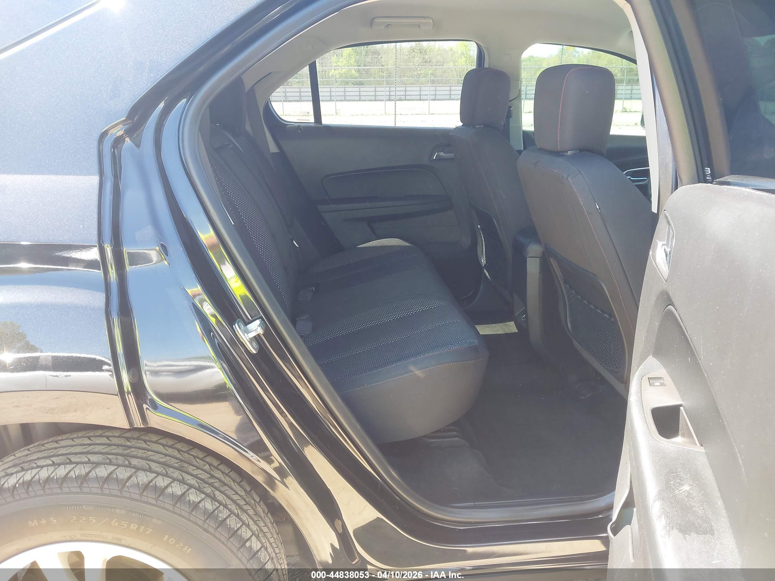 CHEVROLET EQUINOX image 8