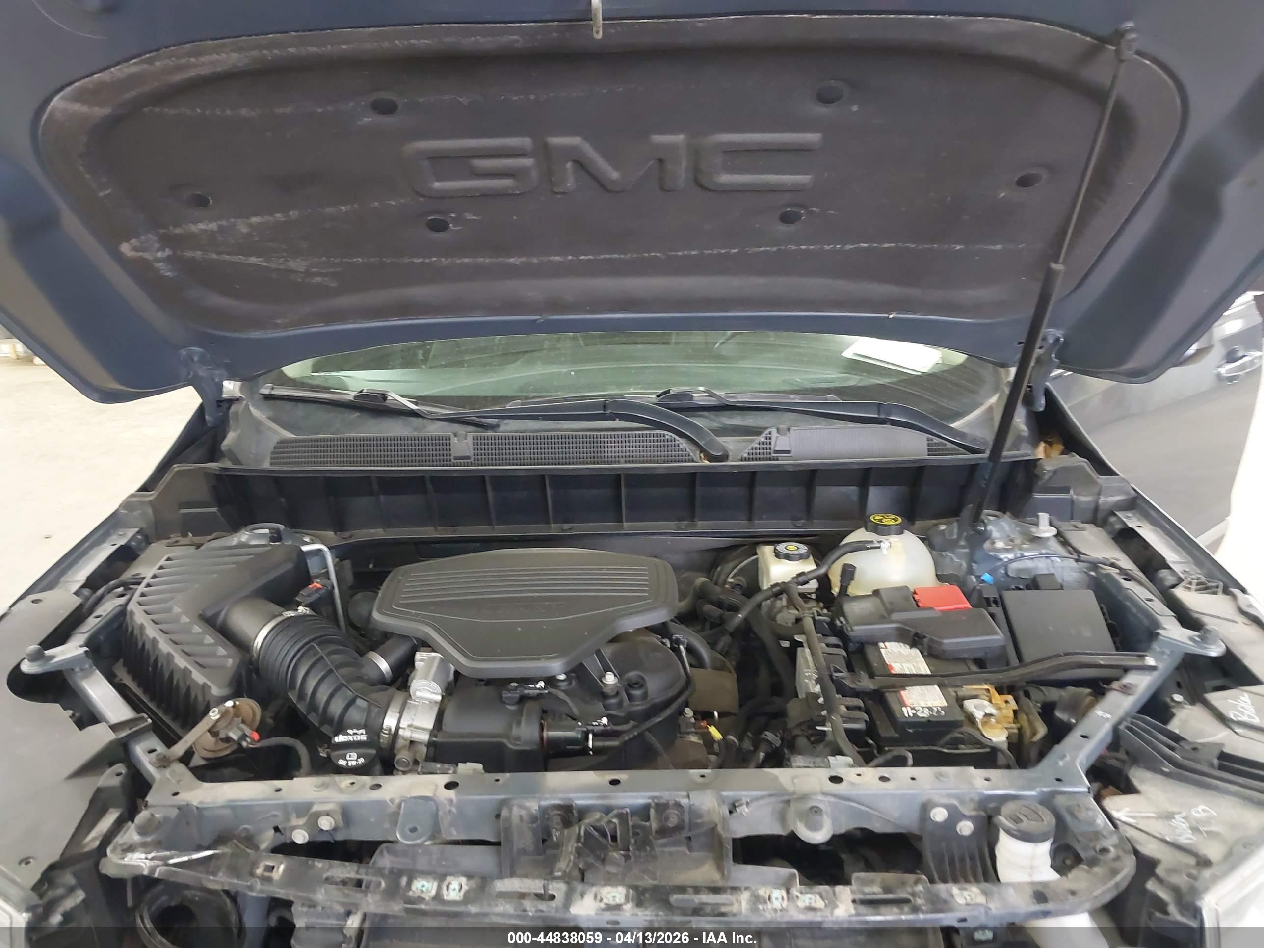 GMC ACADIA image 10