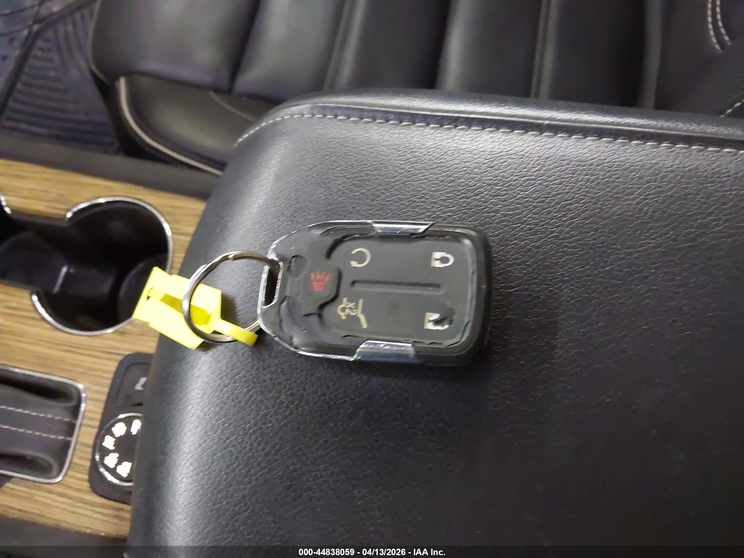 GMC ACADIA image 11
