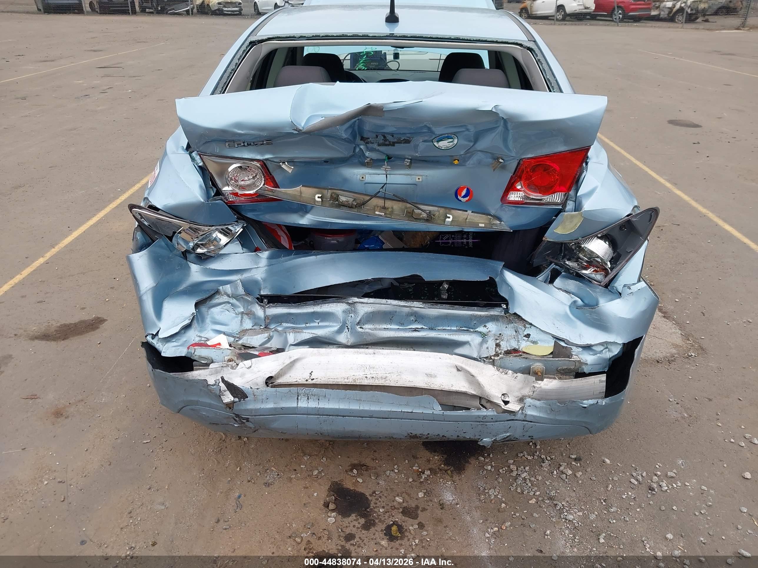 CHEVROLET CRUZE image 6
