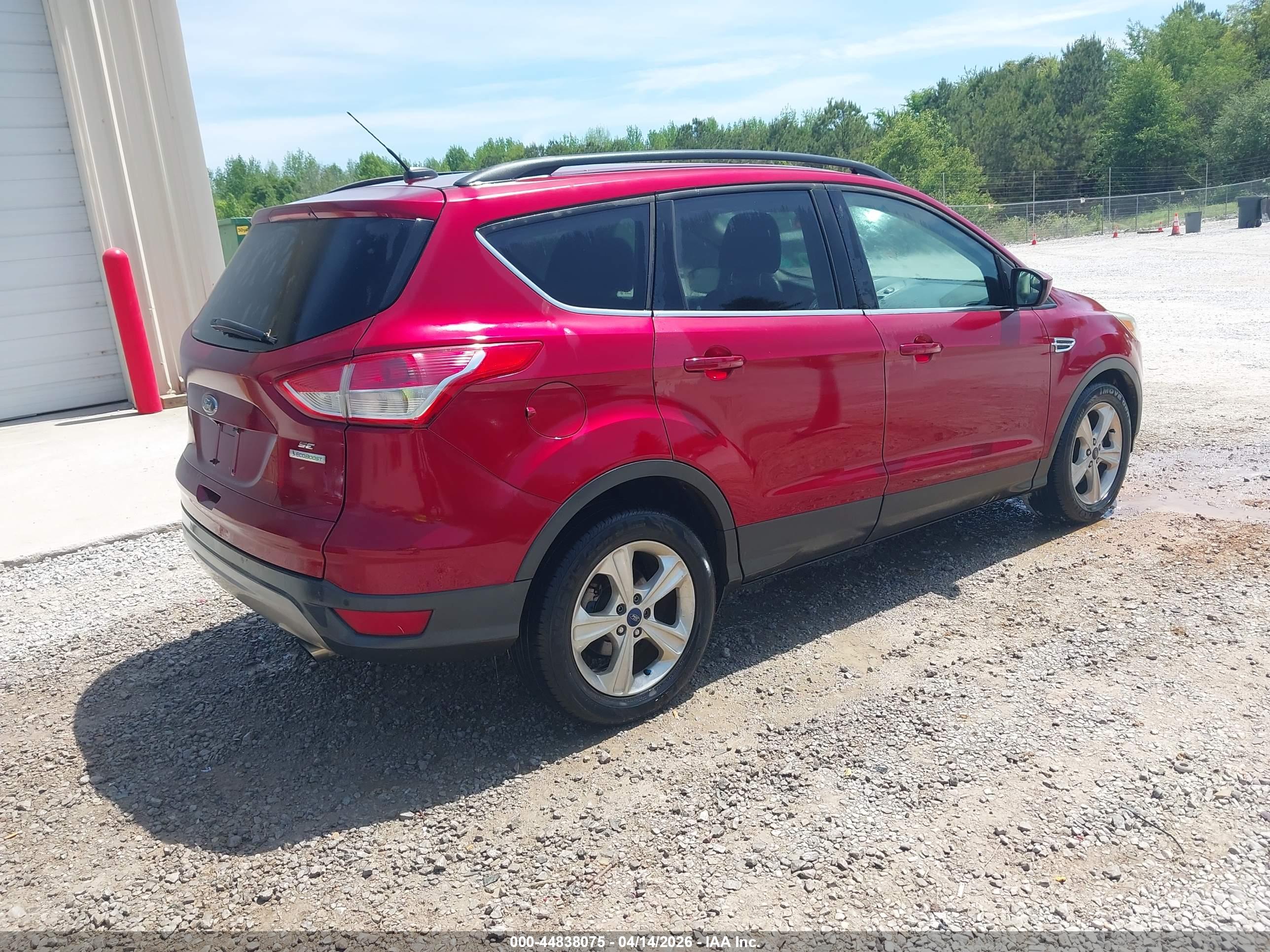 FORD ESCAPE image 4