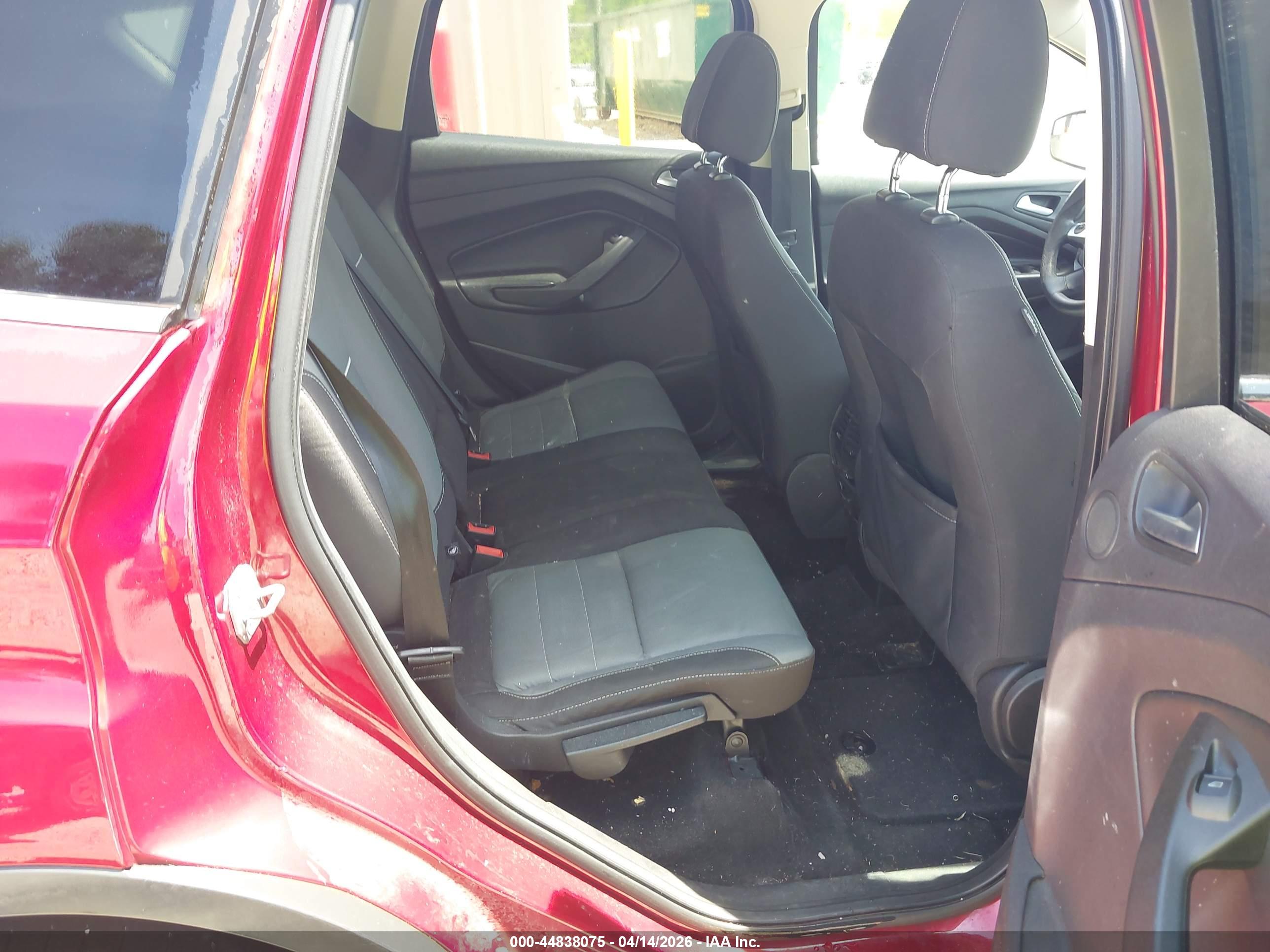 FORD ESCAPE image 8