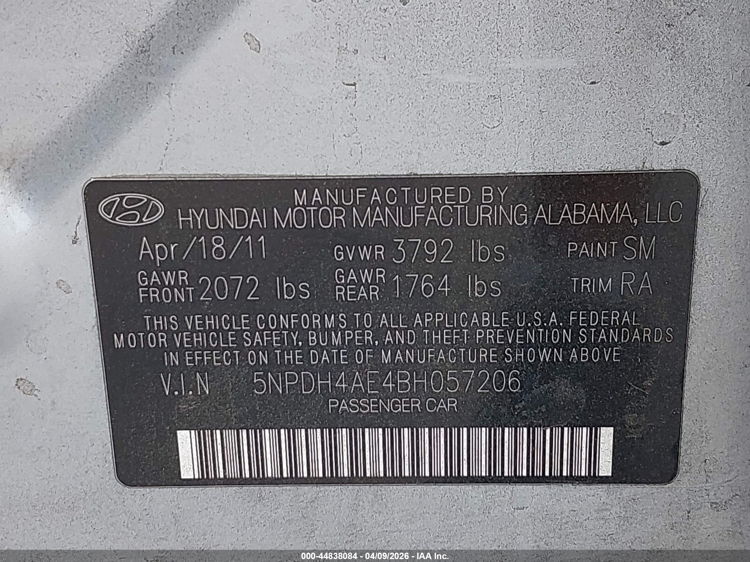HYUNDAI ELANTRA image 9