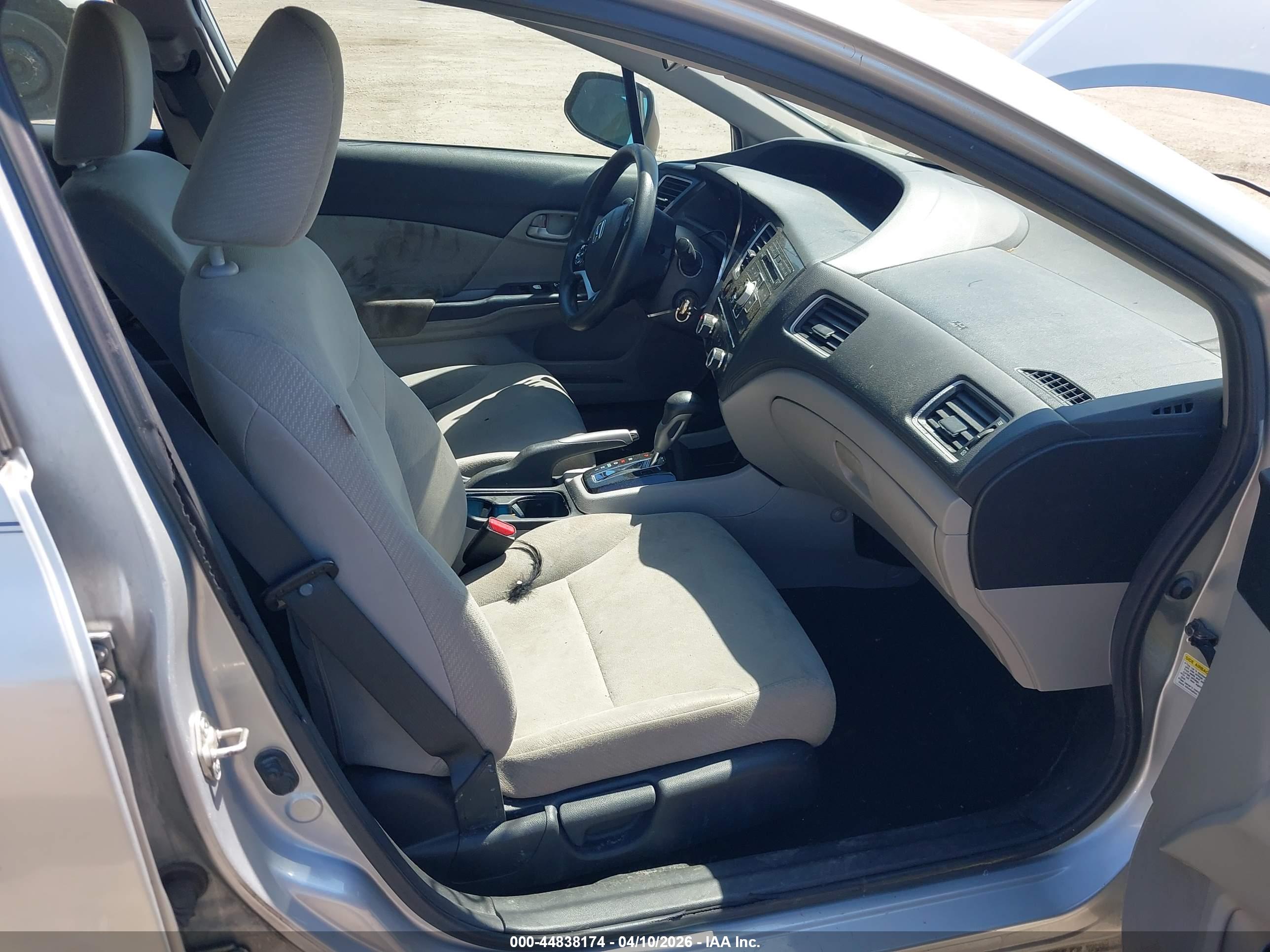 HONDA CIVIC image 5