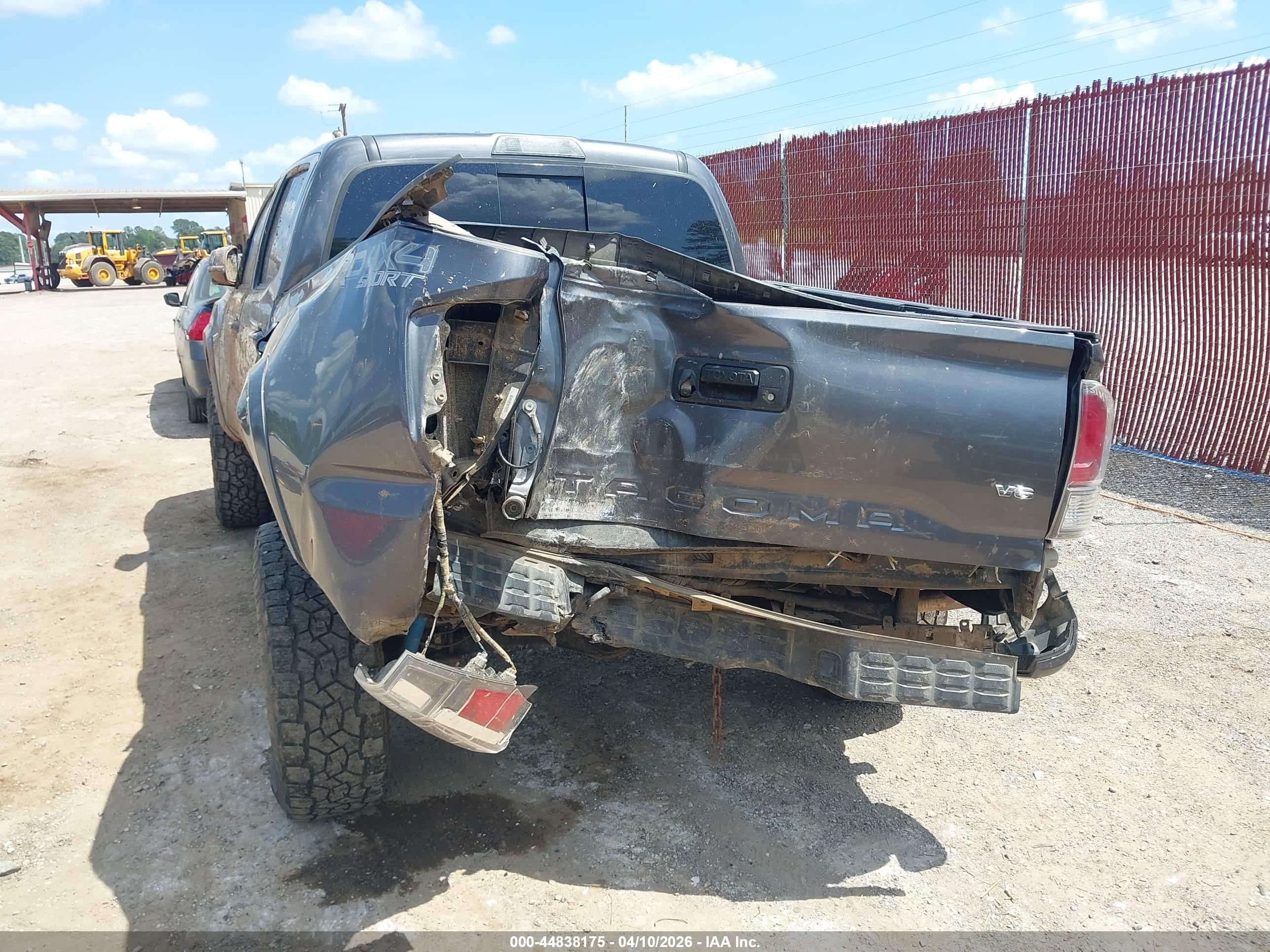 TOYOTA TACOMA image 6