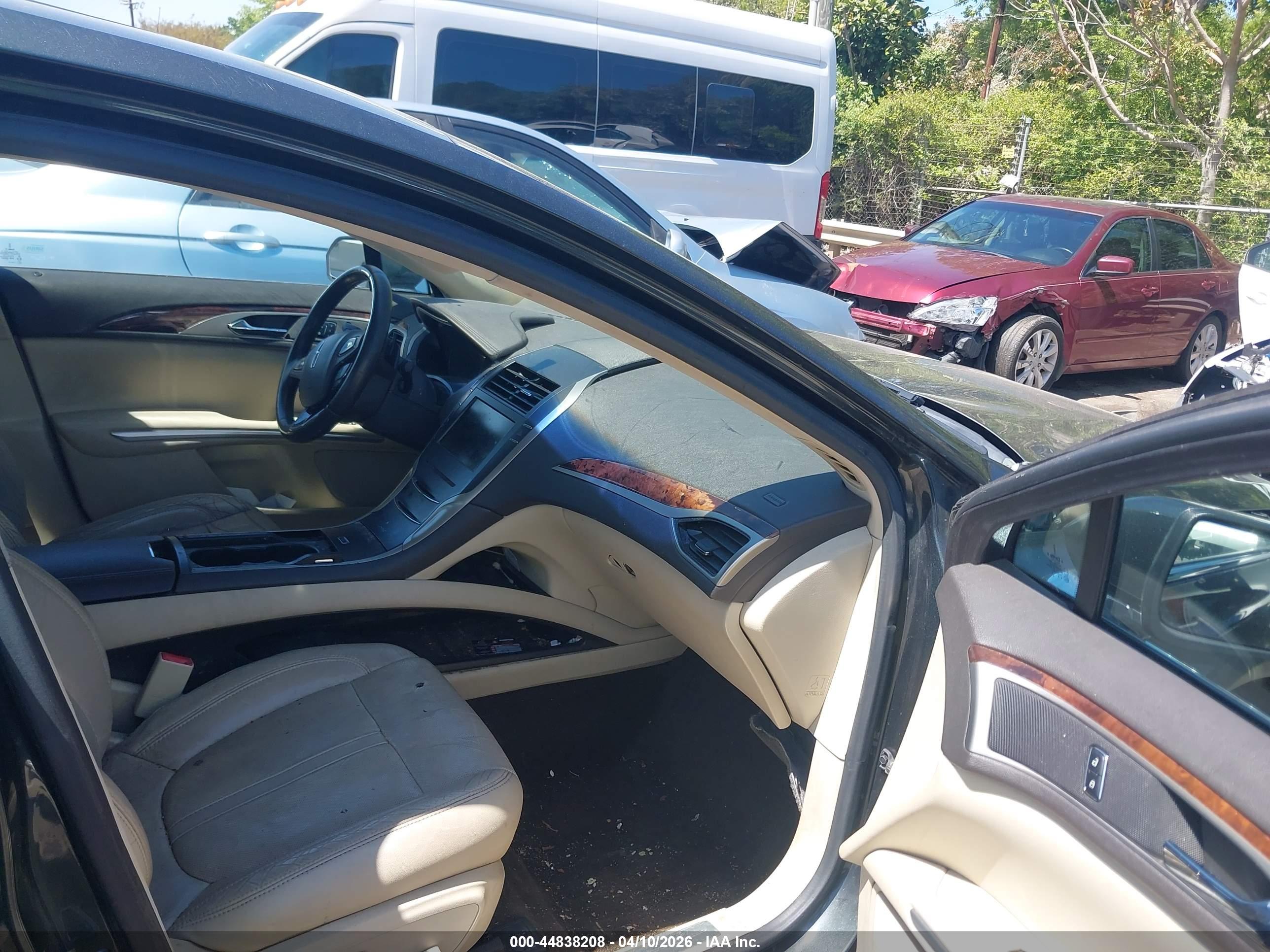 LINCOLN MKZ image 5