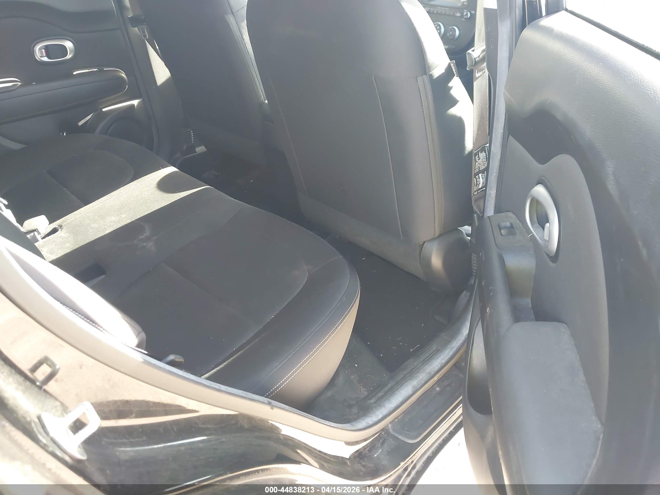 KIA SOUL image 8