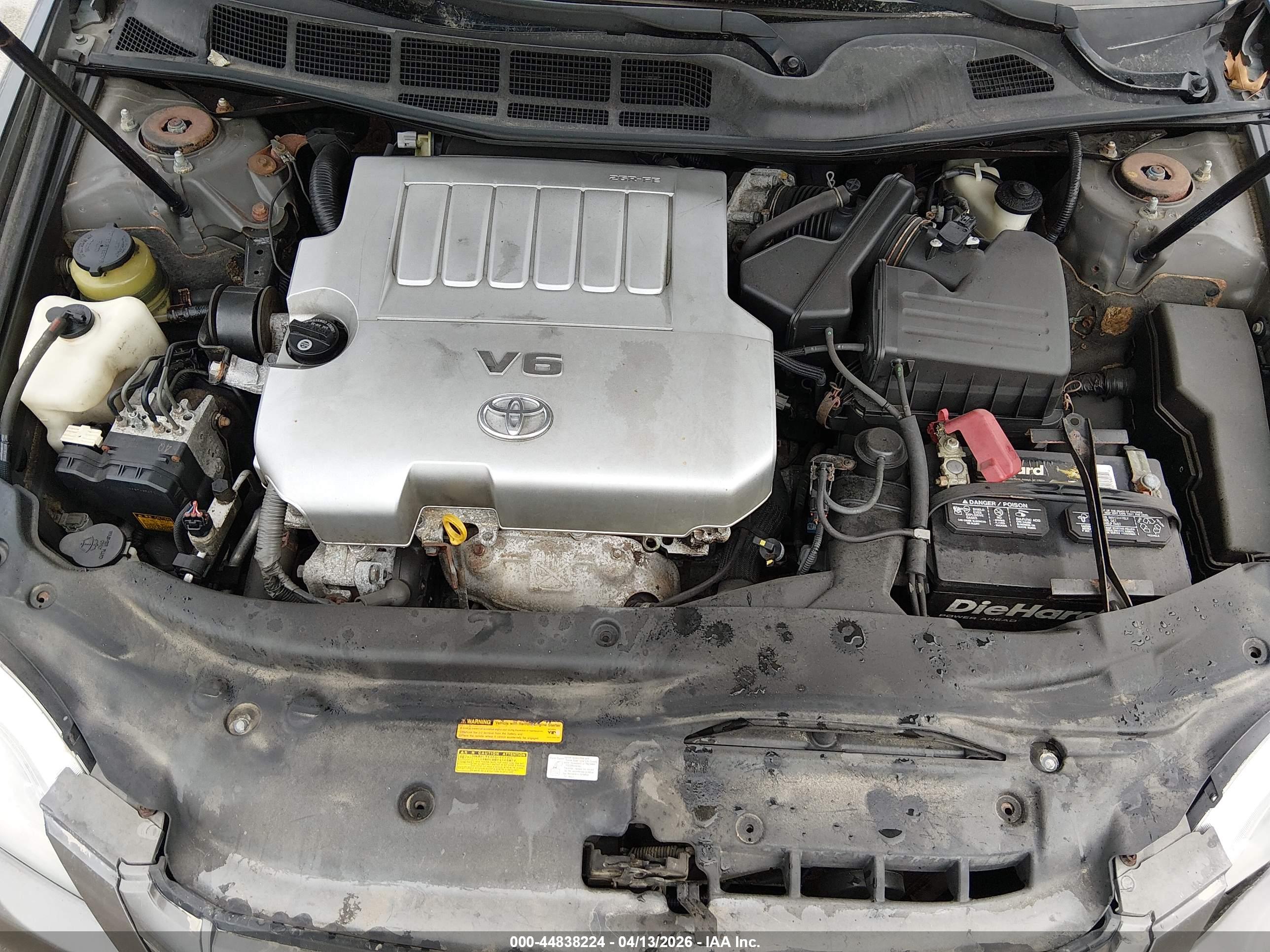 TOYOTA AVALON image 10
