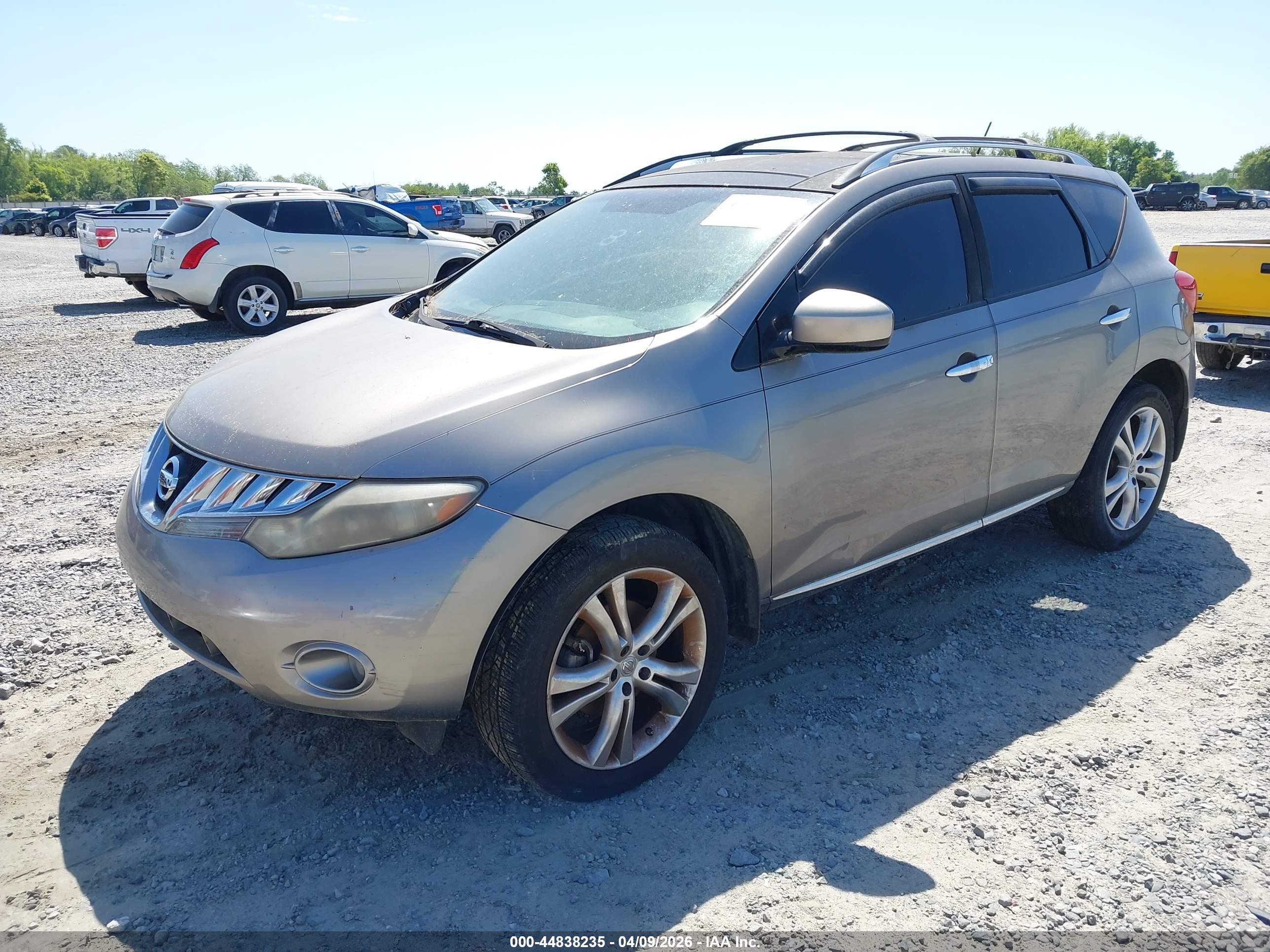 NISSAN MURANO image 2