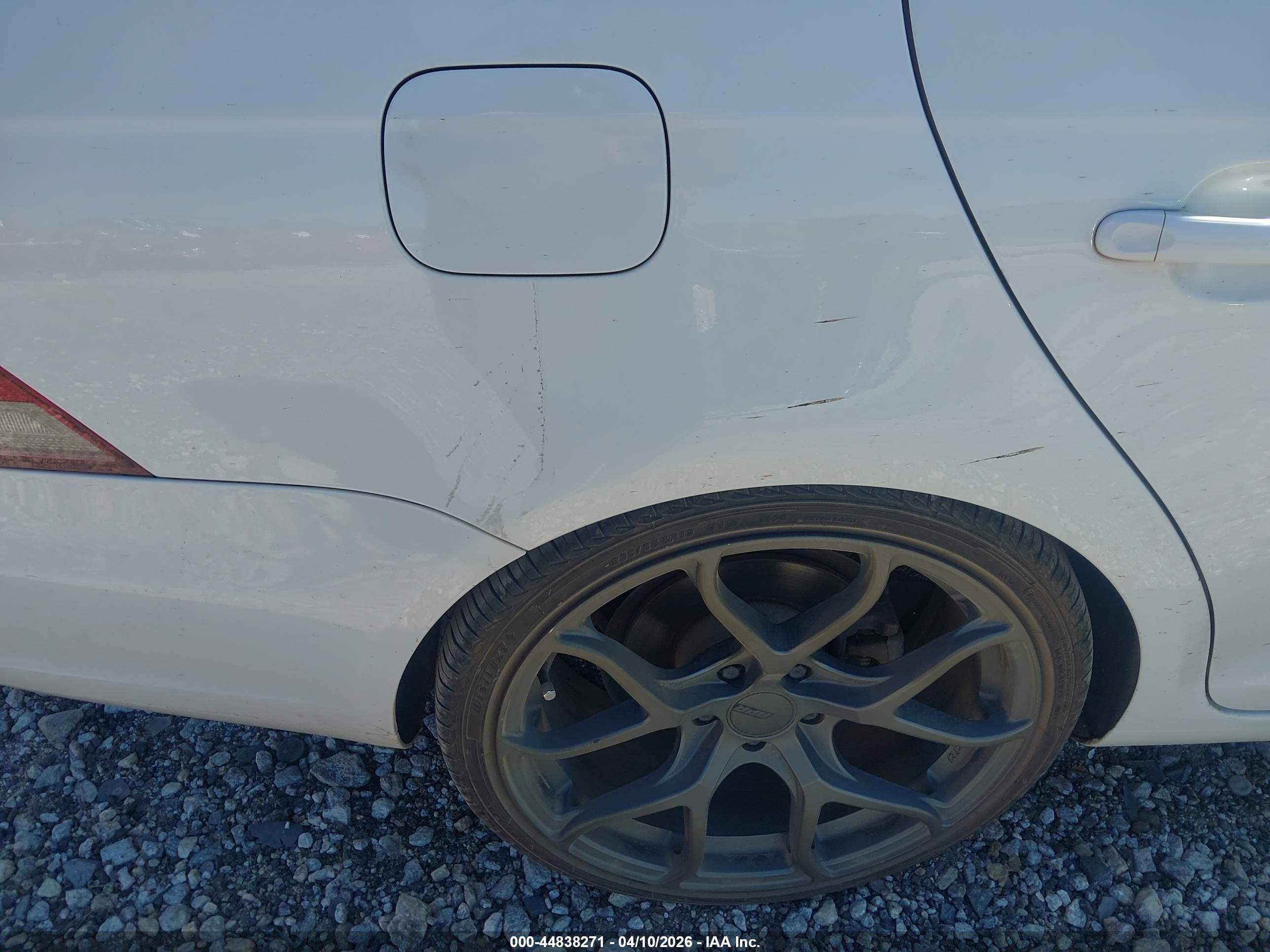 VOLKSWAGEN JETTA image 6