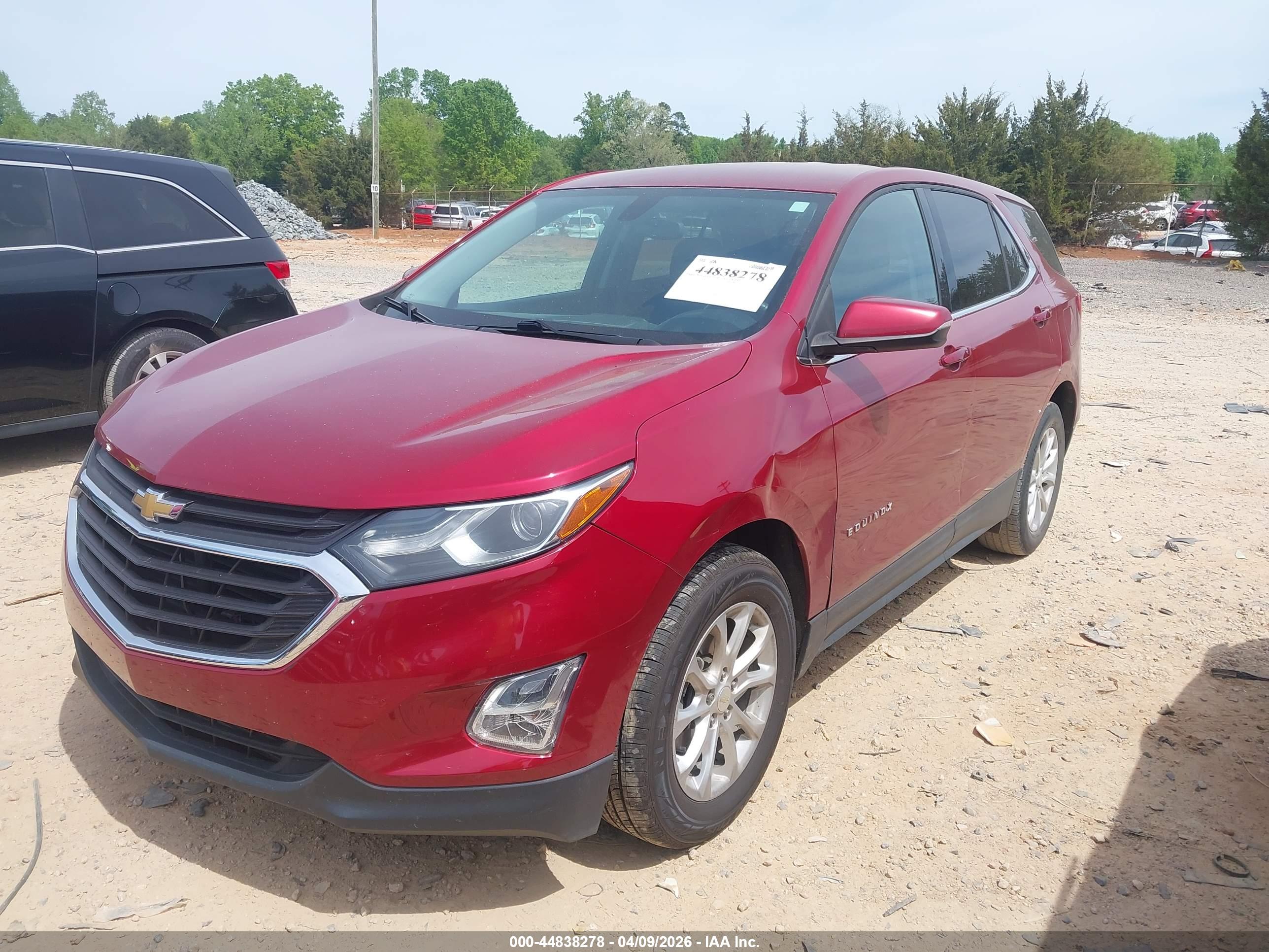CHEVROLET EQUINOX image 2
