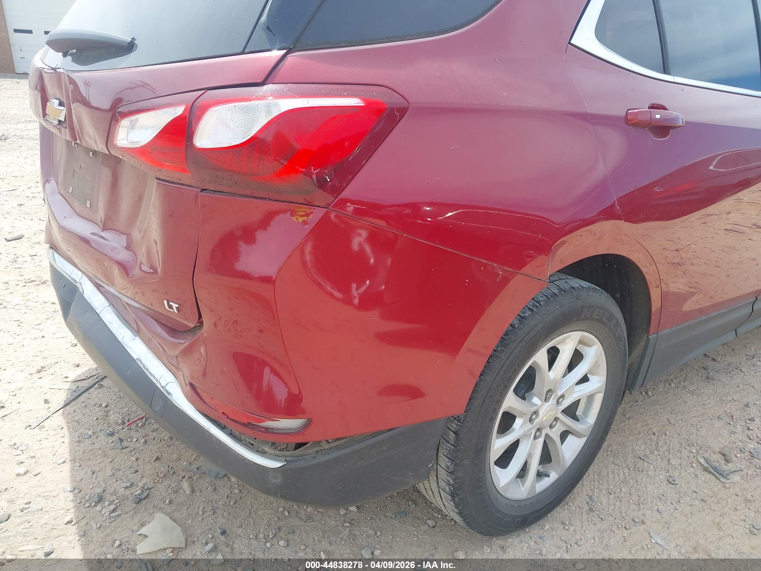 CHEVROLET EQUINOX image 6
