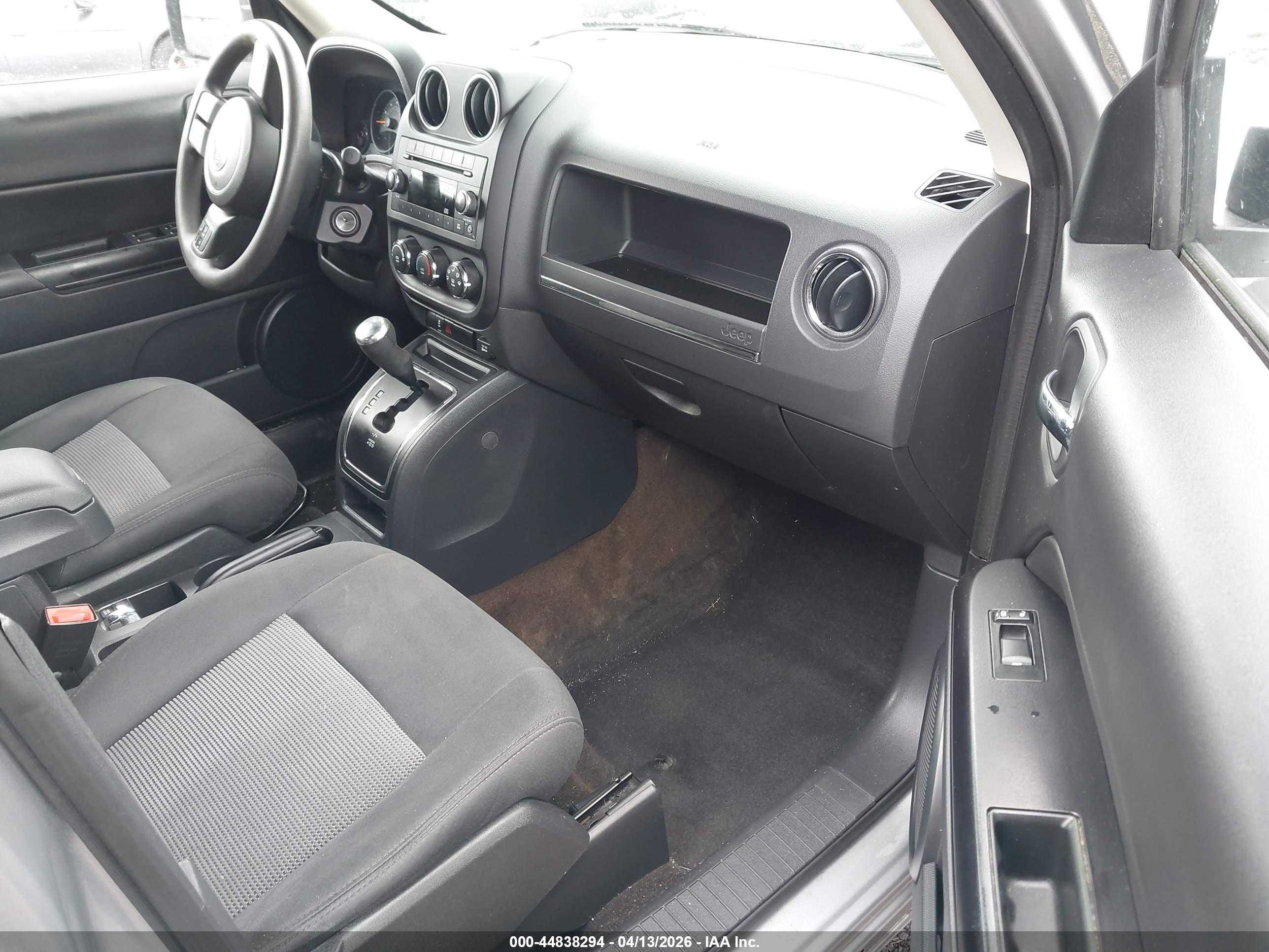 JEEP PATRIOT image 5
