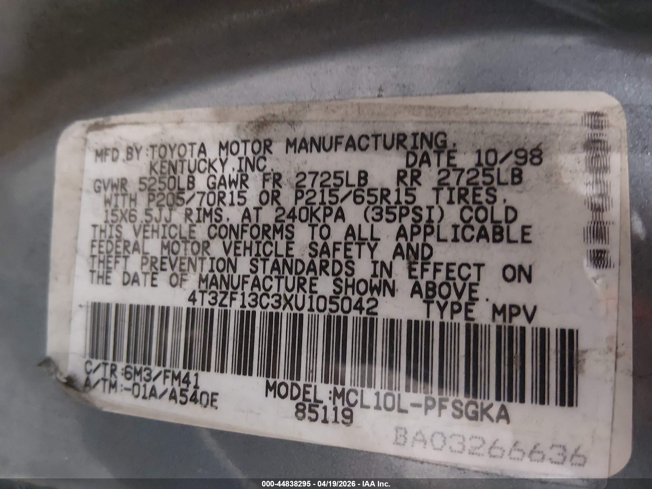 TOYOTA SIENNA image 9