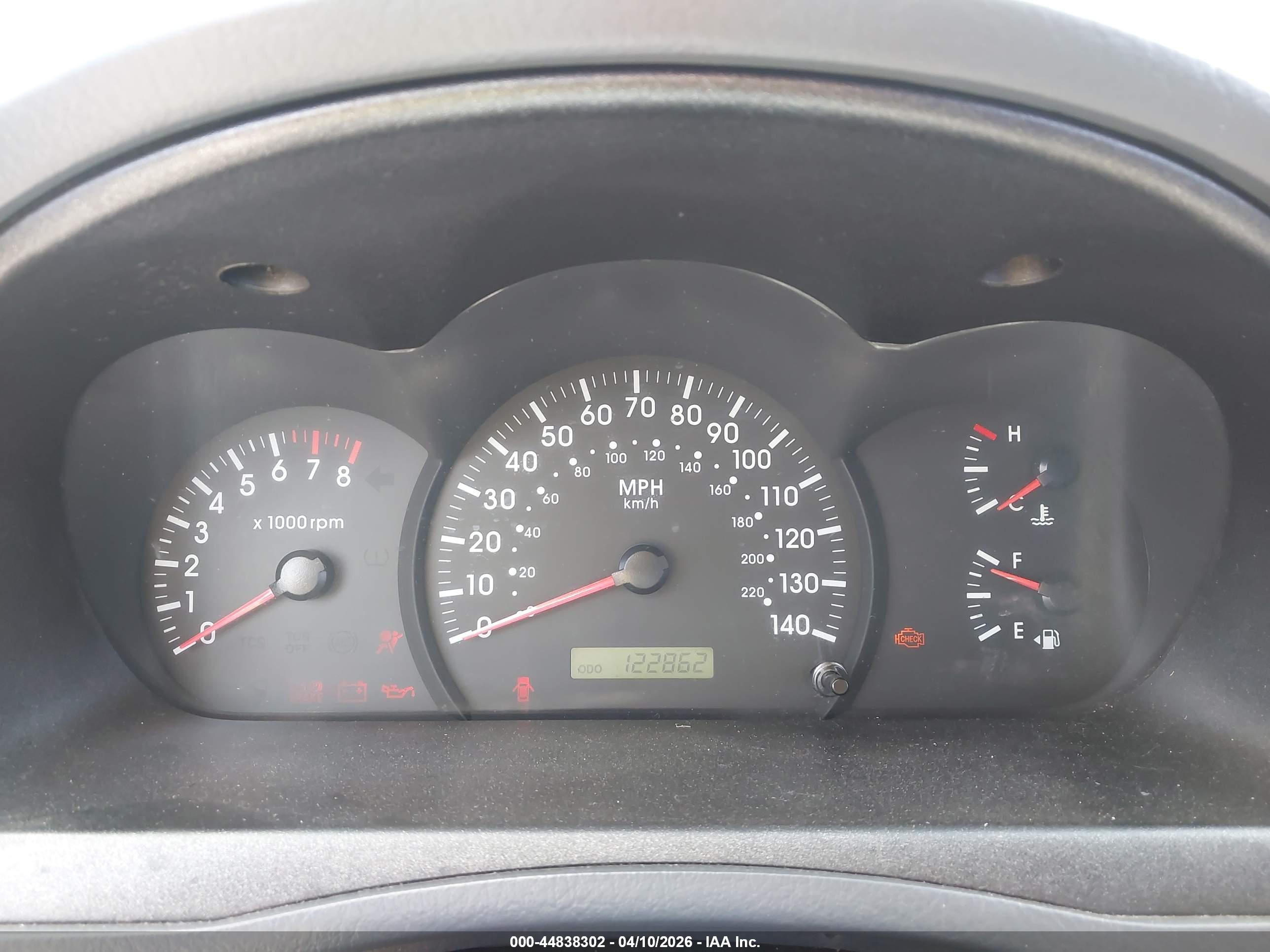 KIA SPECTRA5 image 7