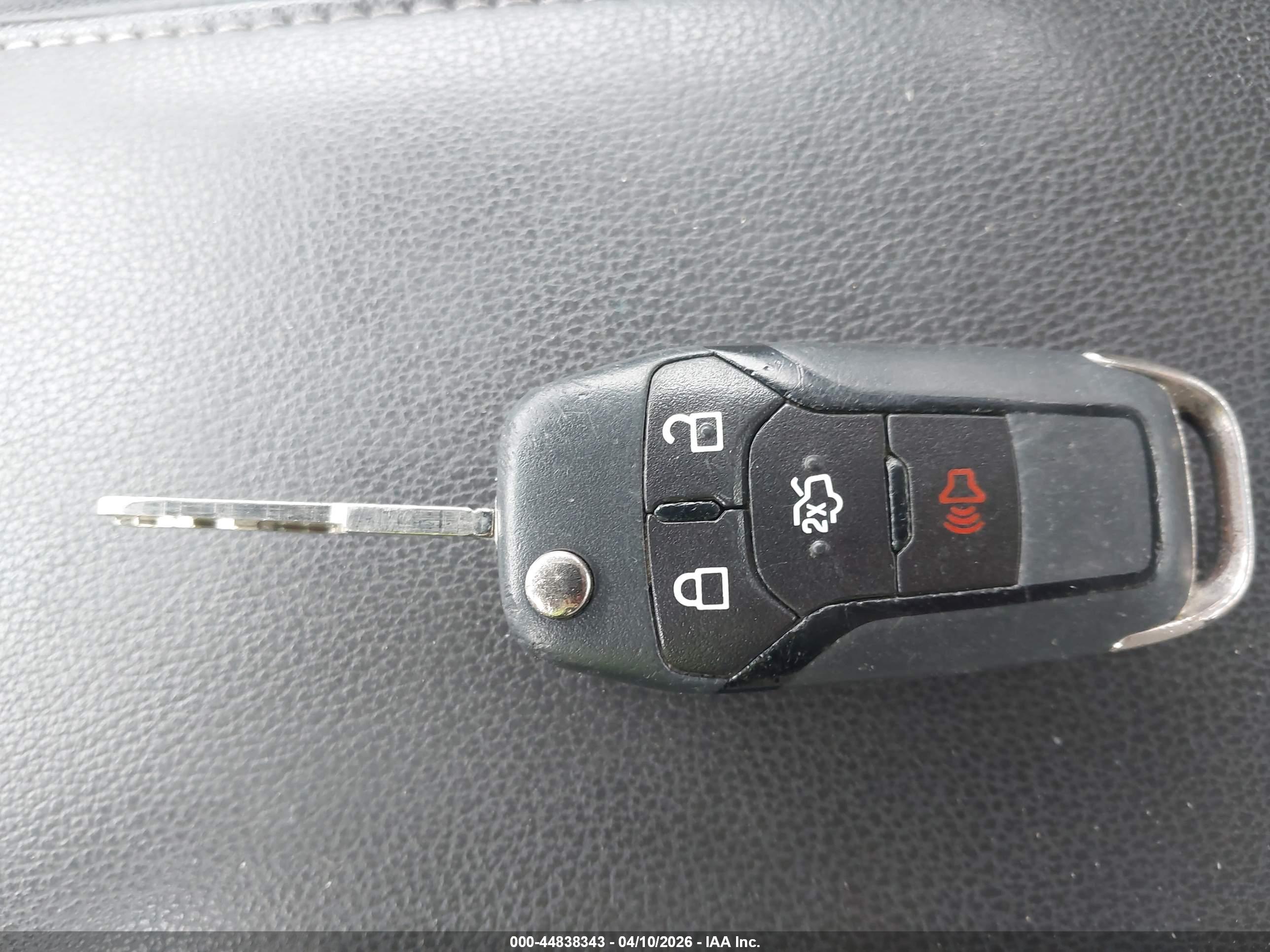 FORD FUSION image 11