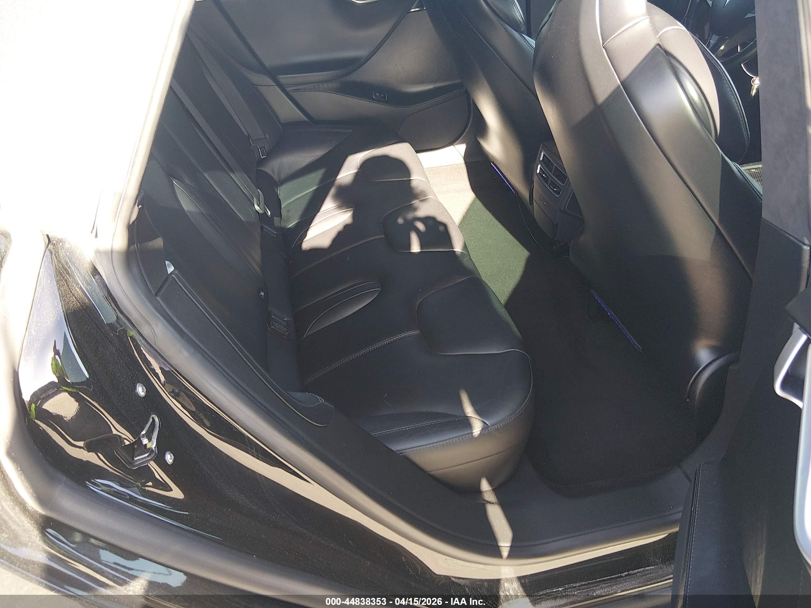 TESLA MODEL image 8