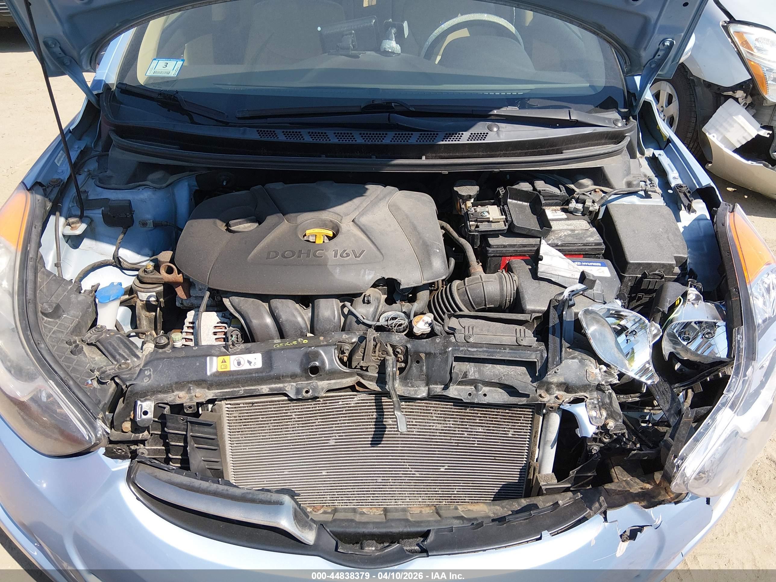 HYUNDAI ELANTRA image 10