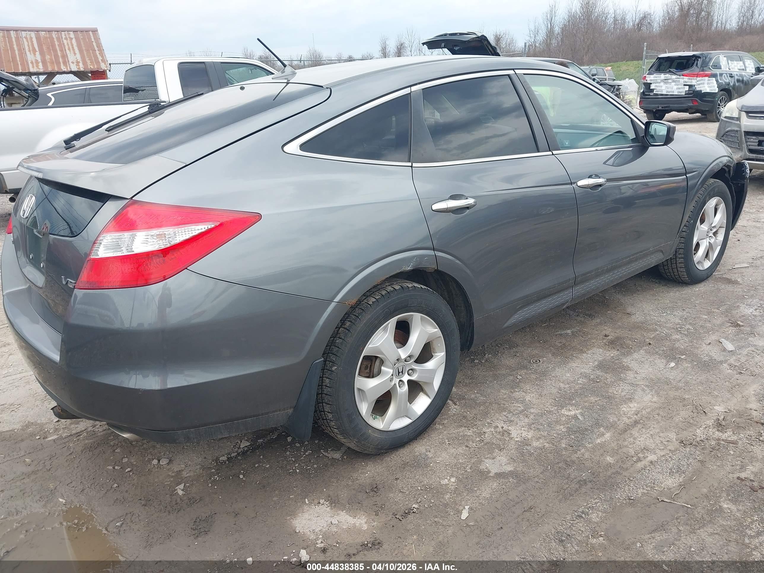 HONDA CROSSTOUR image 4
