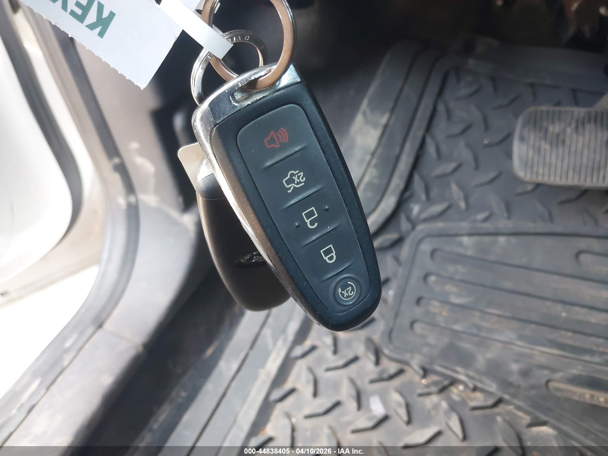 FORD C-MAX image 11