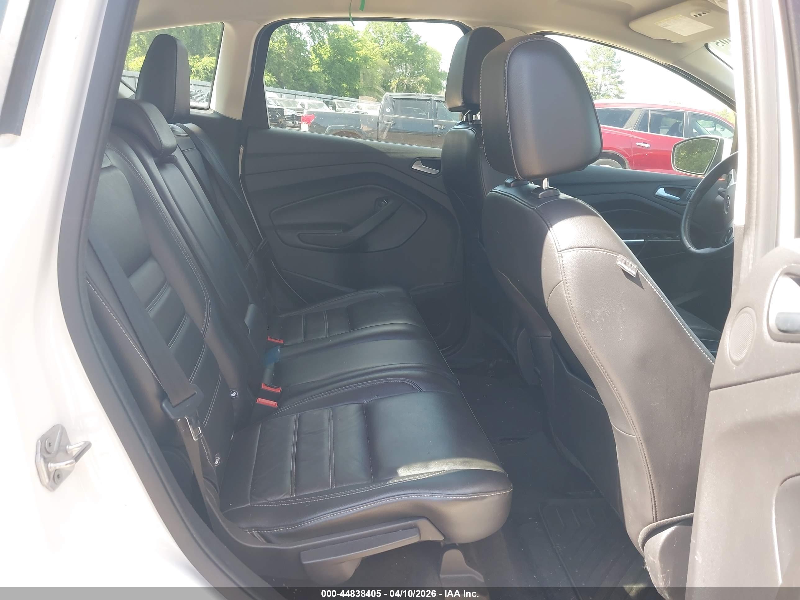 FORD C-MAX image 8