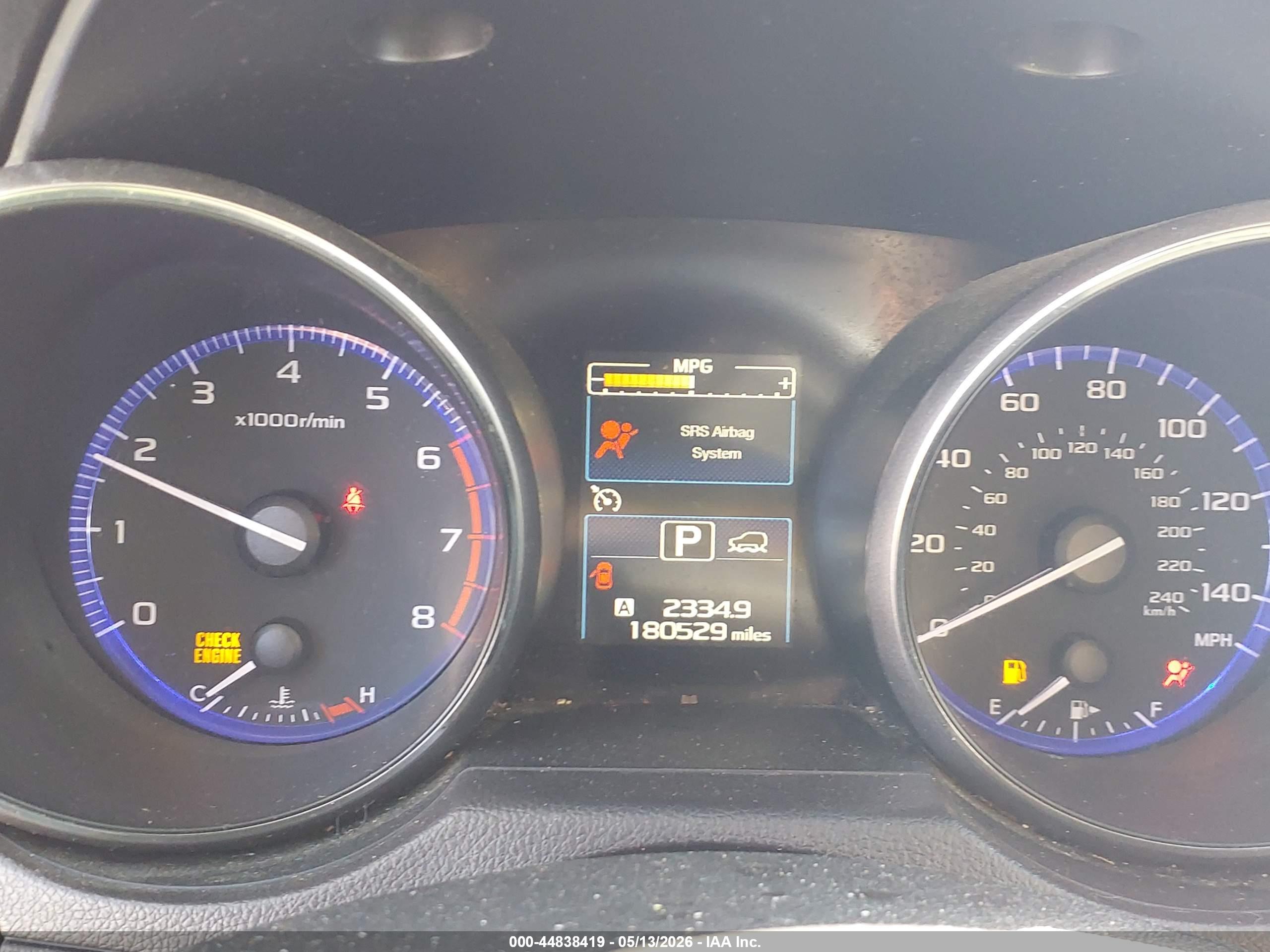 SUBARU OUTBACK image 7