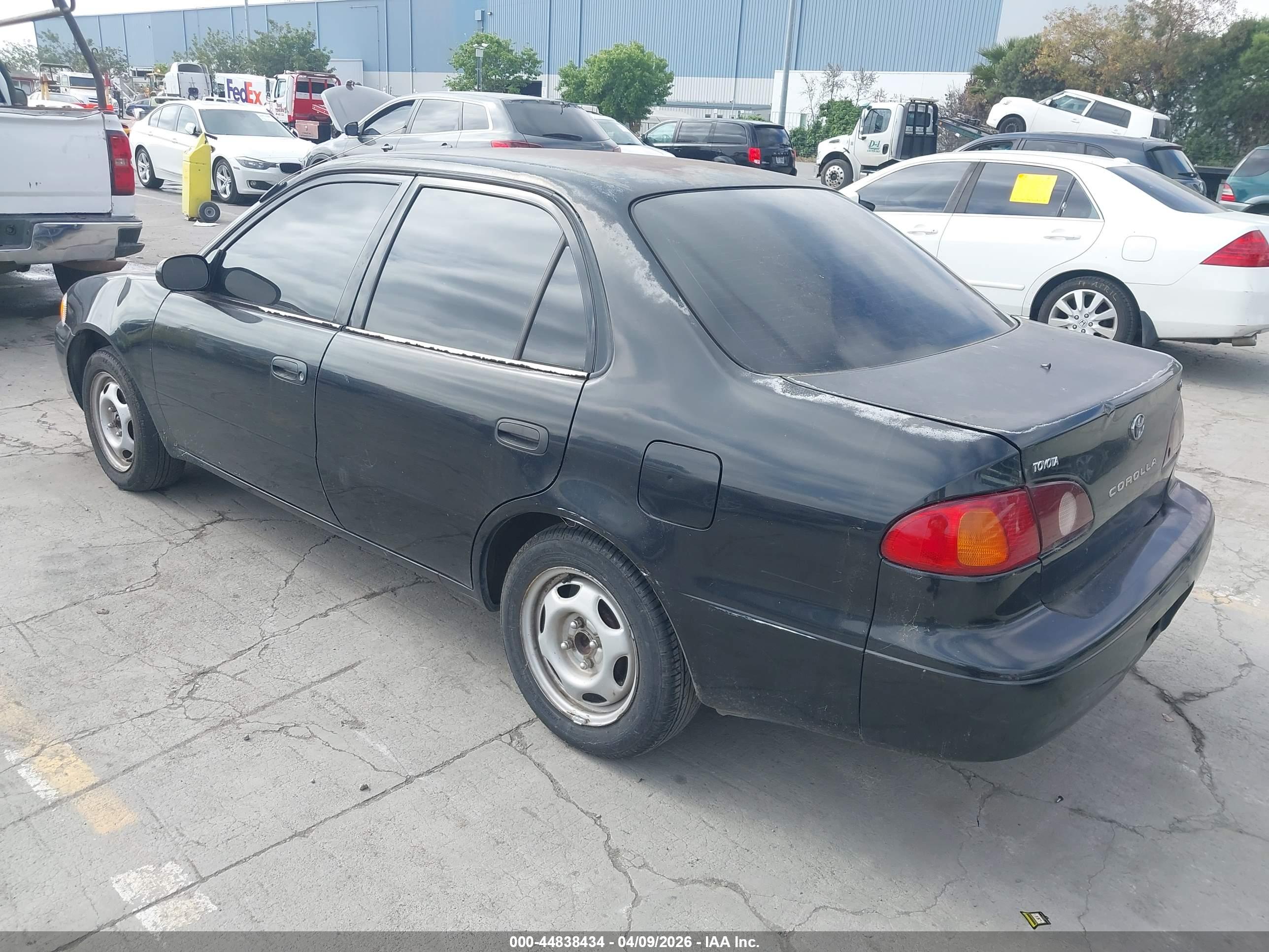 TOYOTA COROLLA image 3