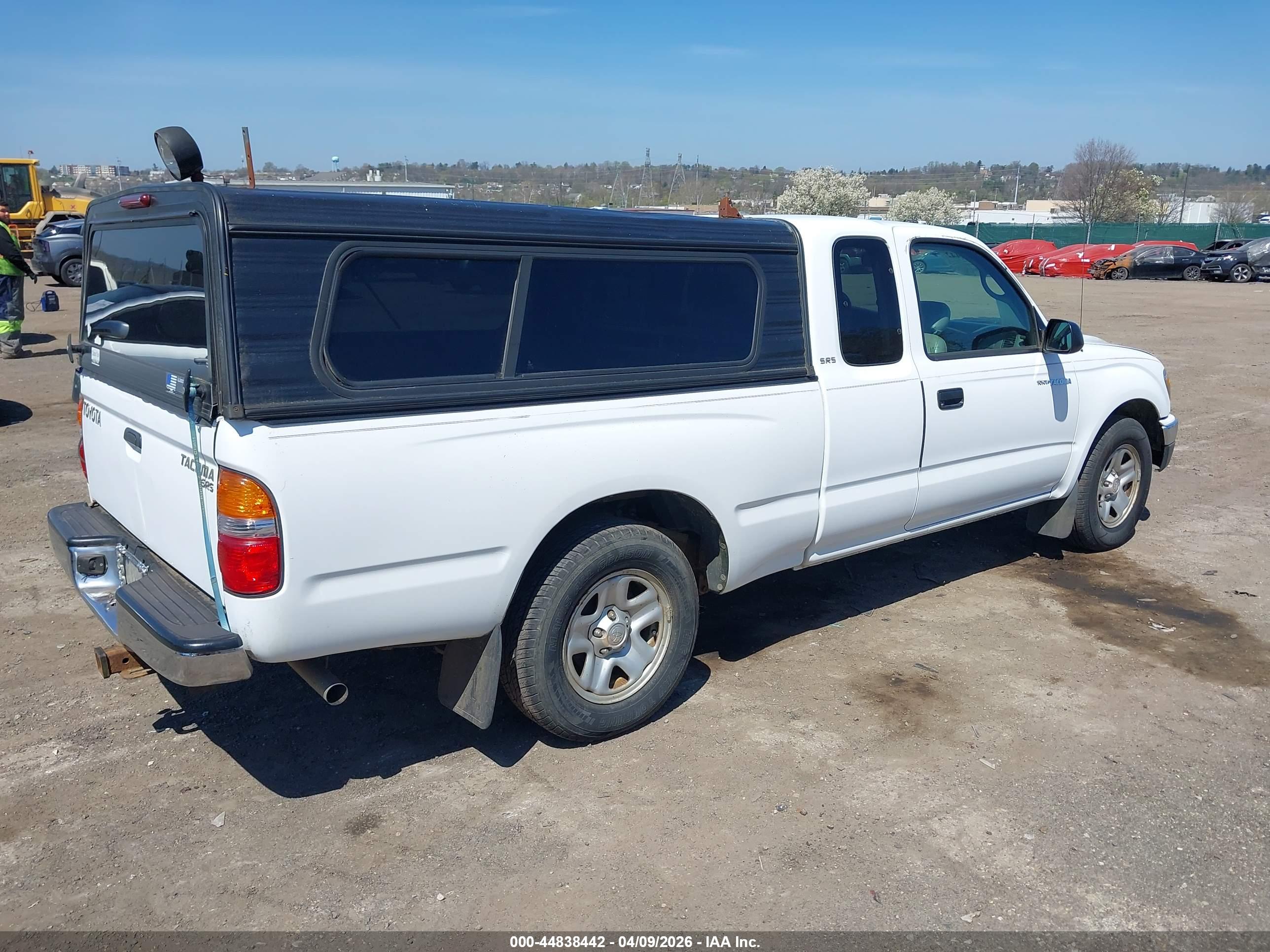 TOYOTA TACOMA image 4
