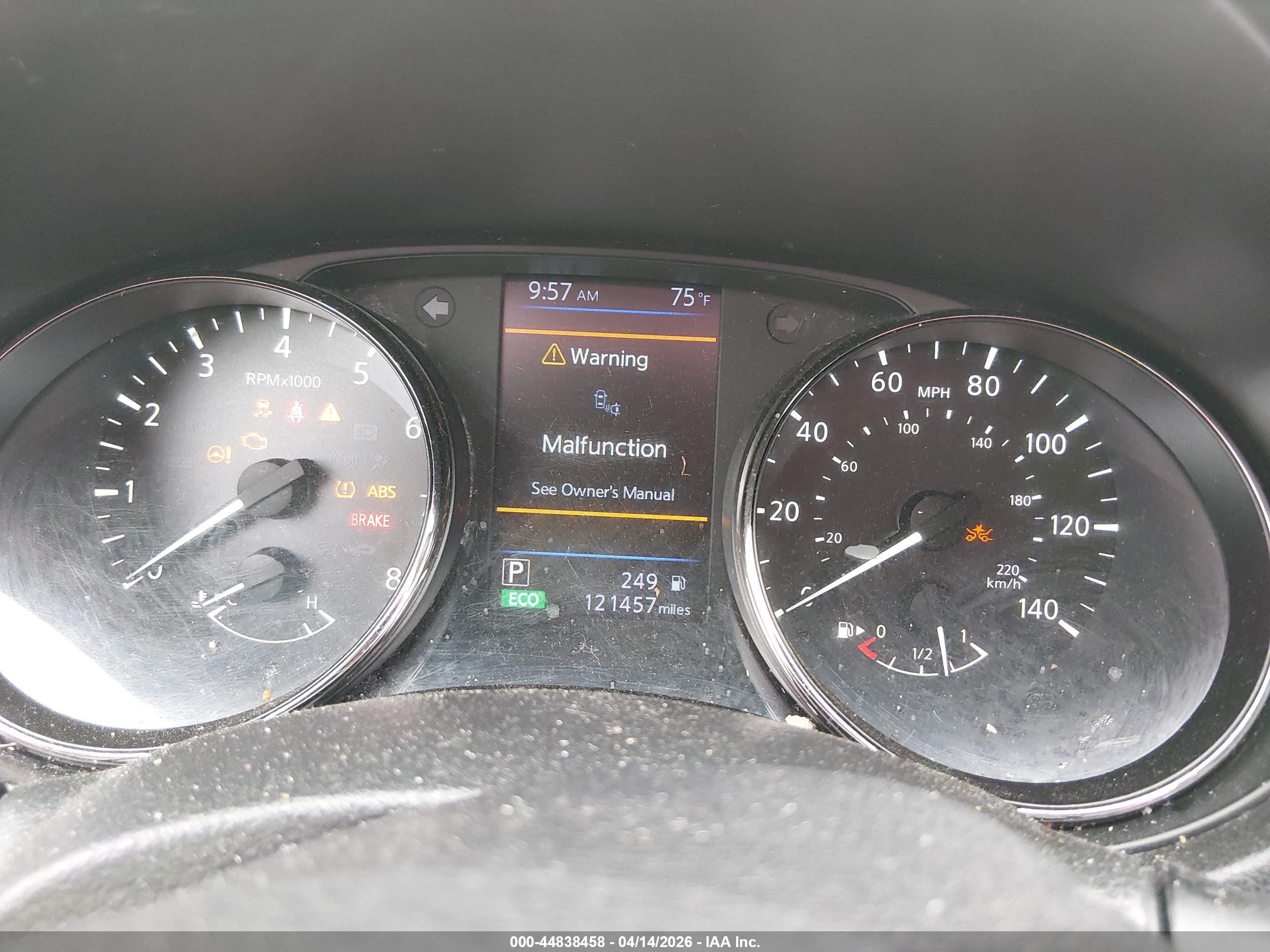 NISSAN ROGUE image 7