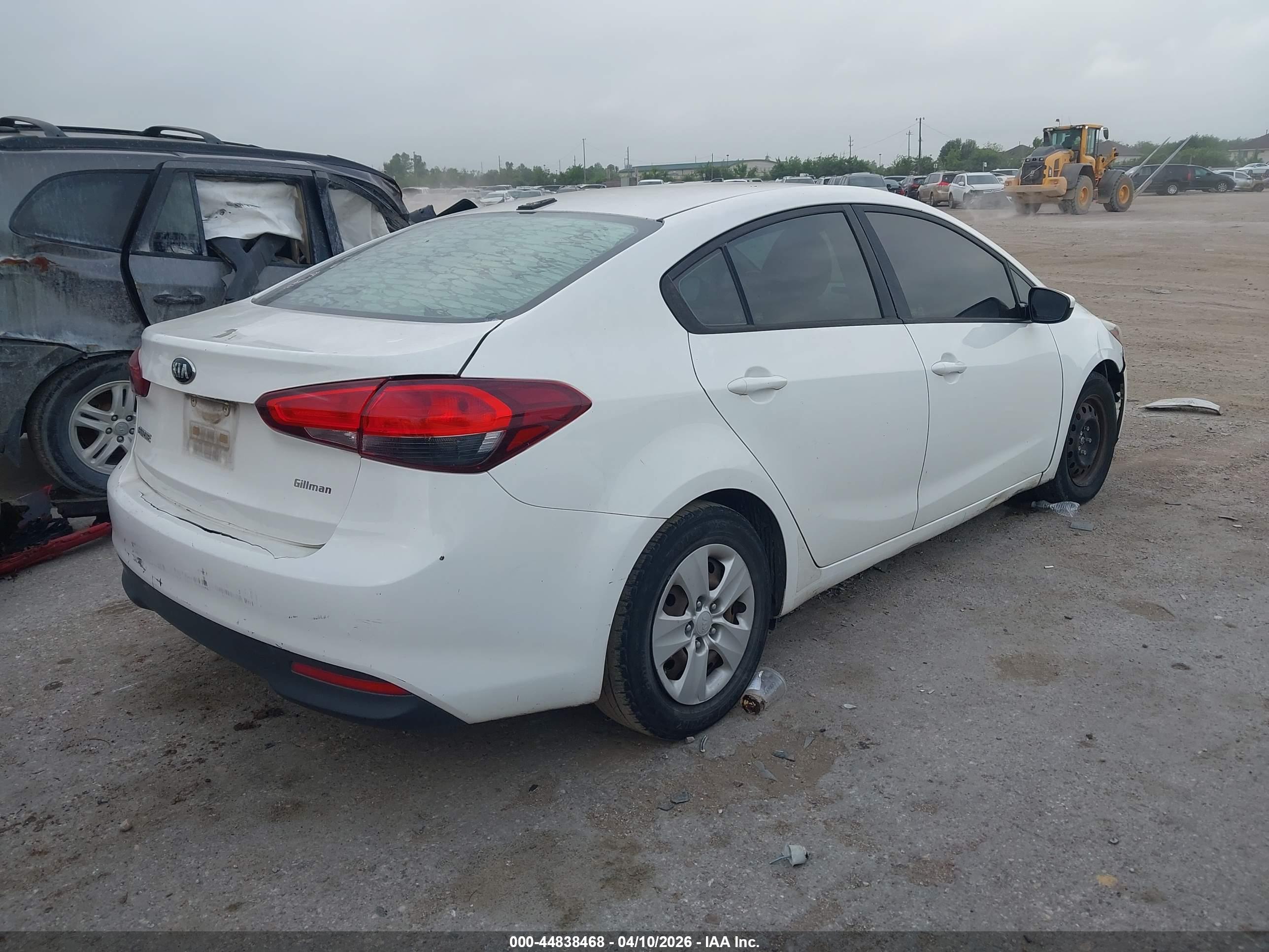 KIA FORTE image 4
