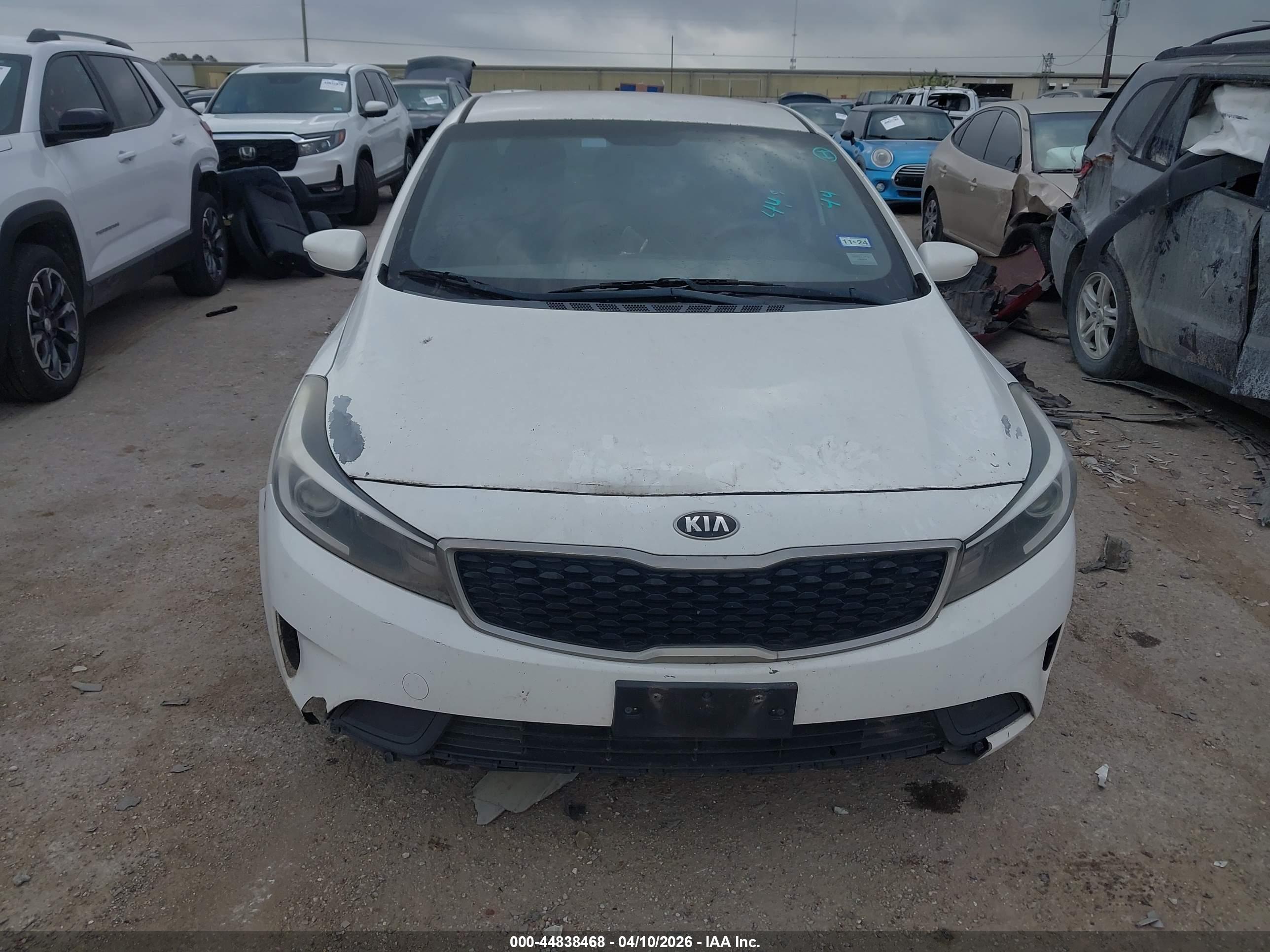 KIA FORTE image 6