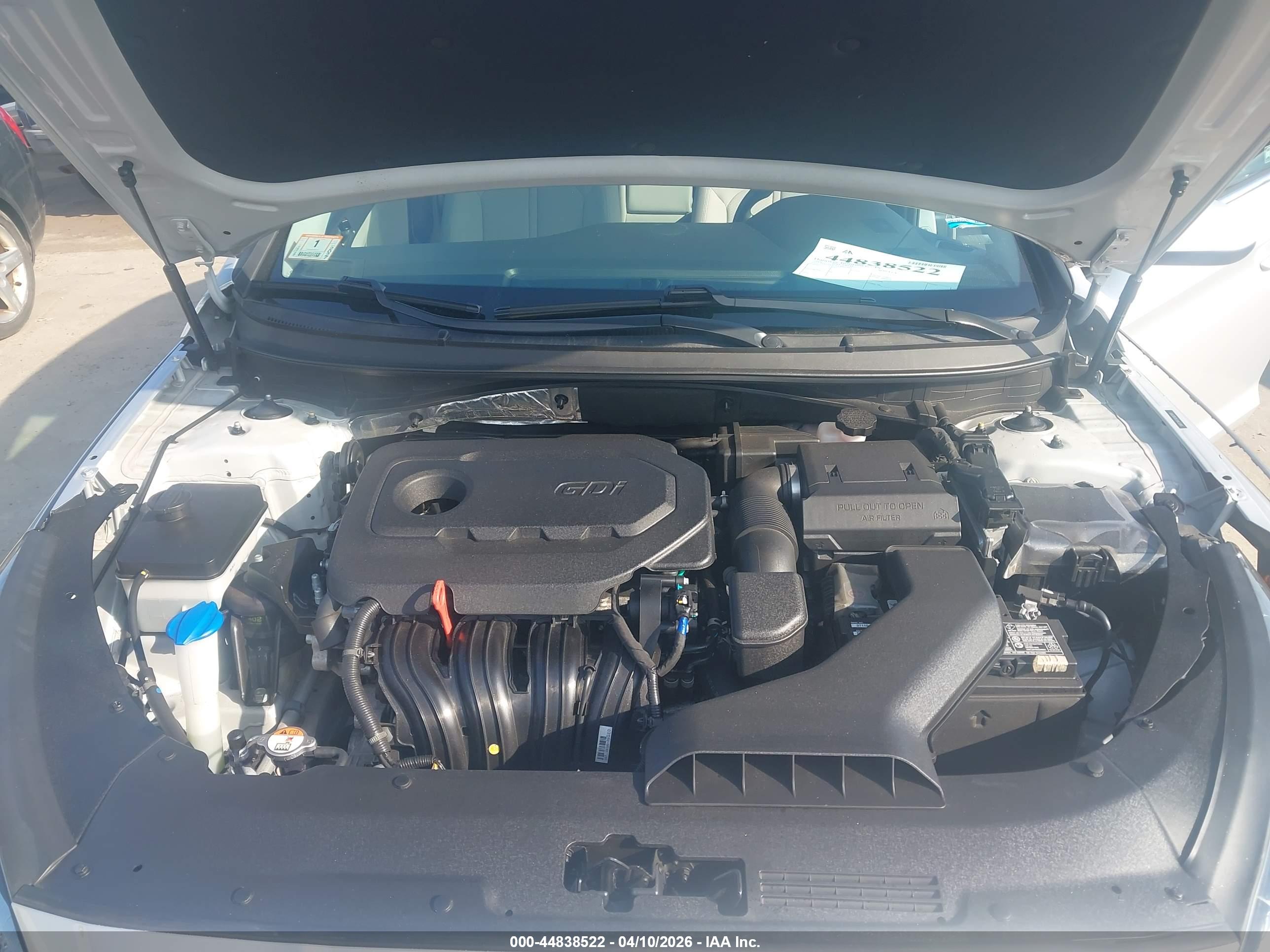 HYUNDAI SONATA image 10