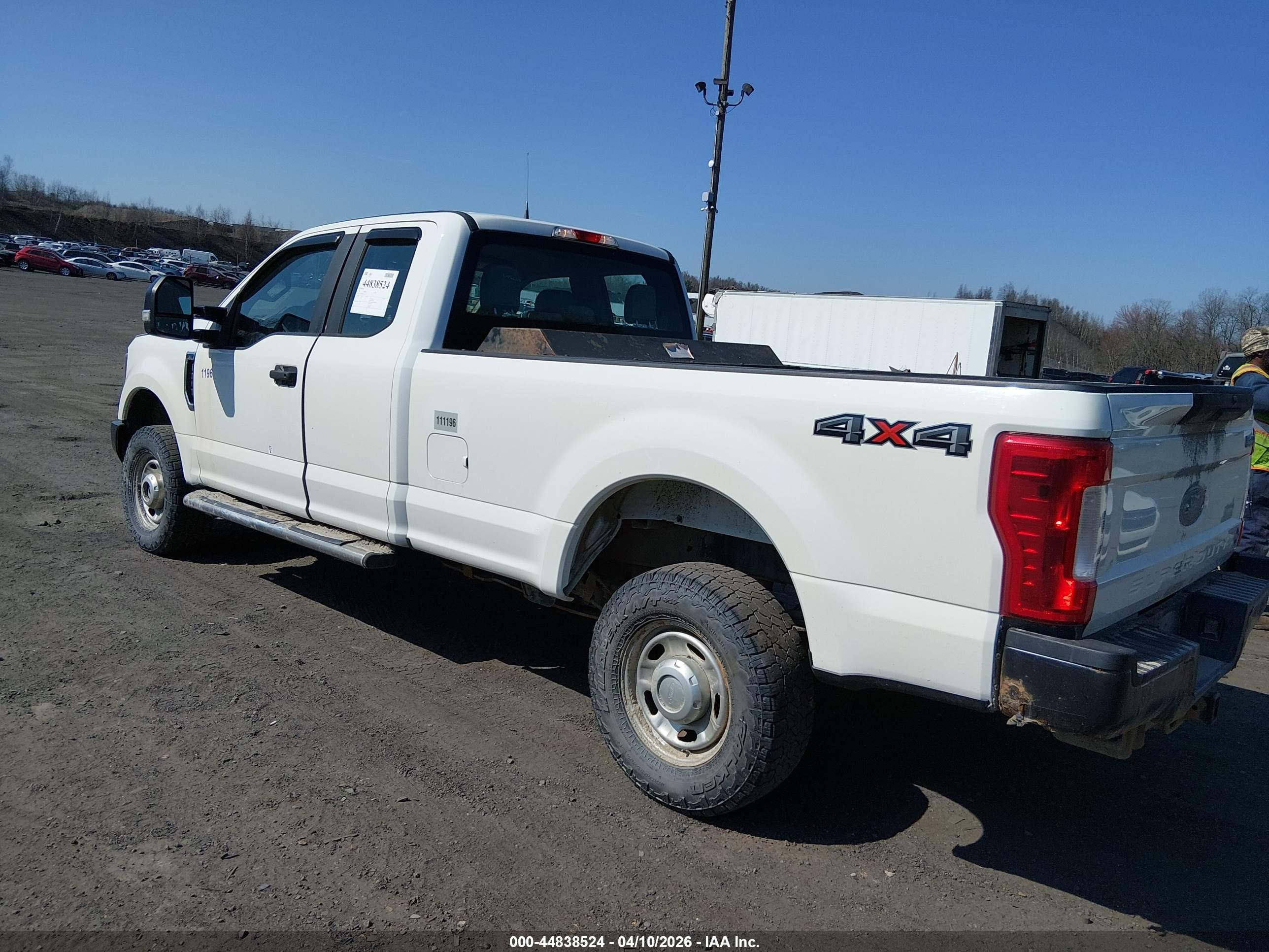 FORD F-250 image 3