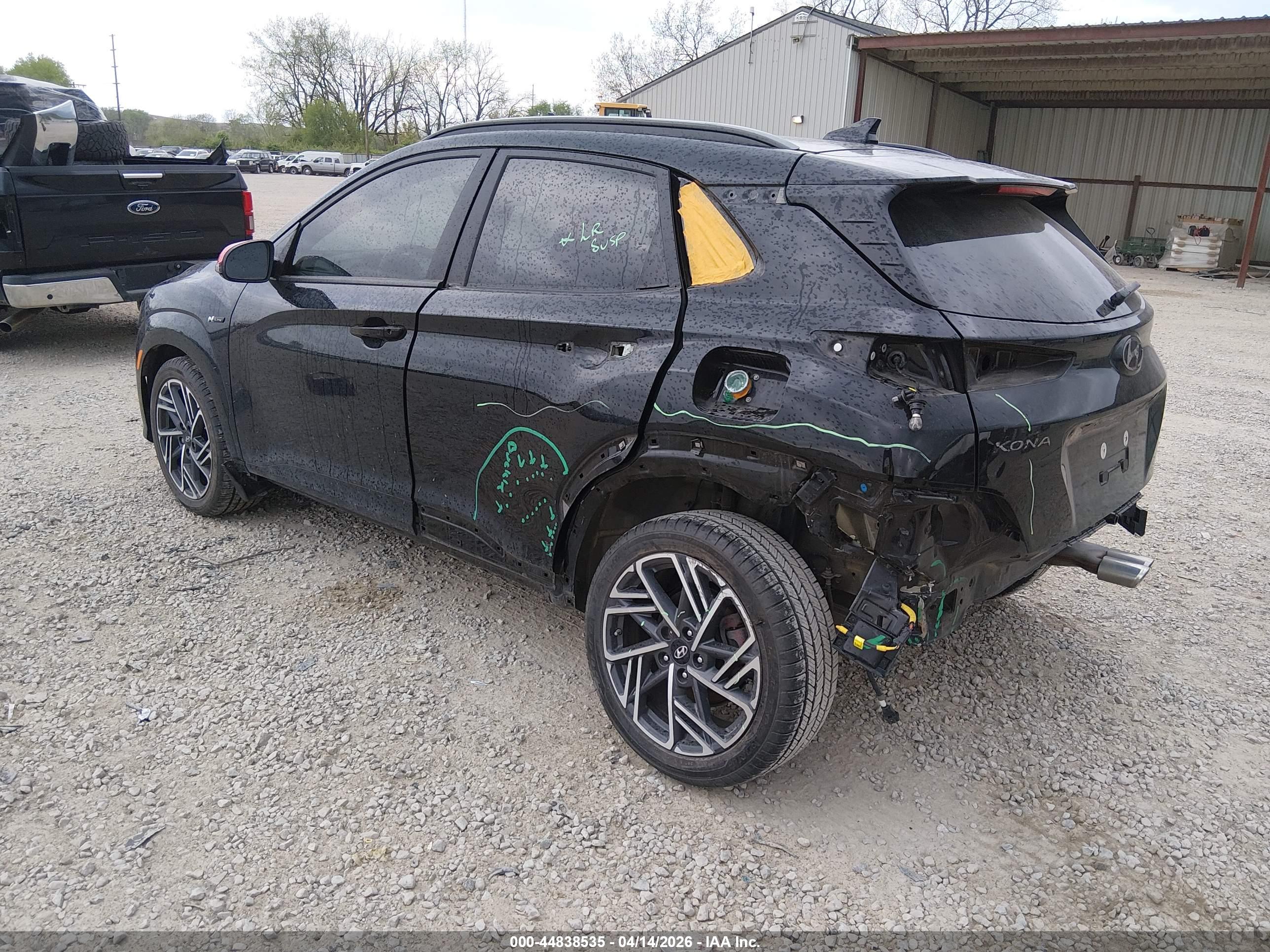 HYUNDAI KONA image 3