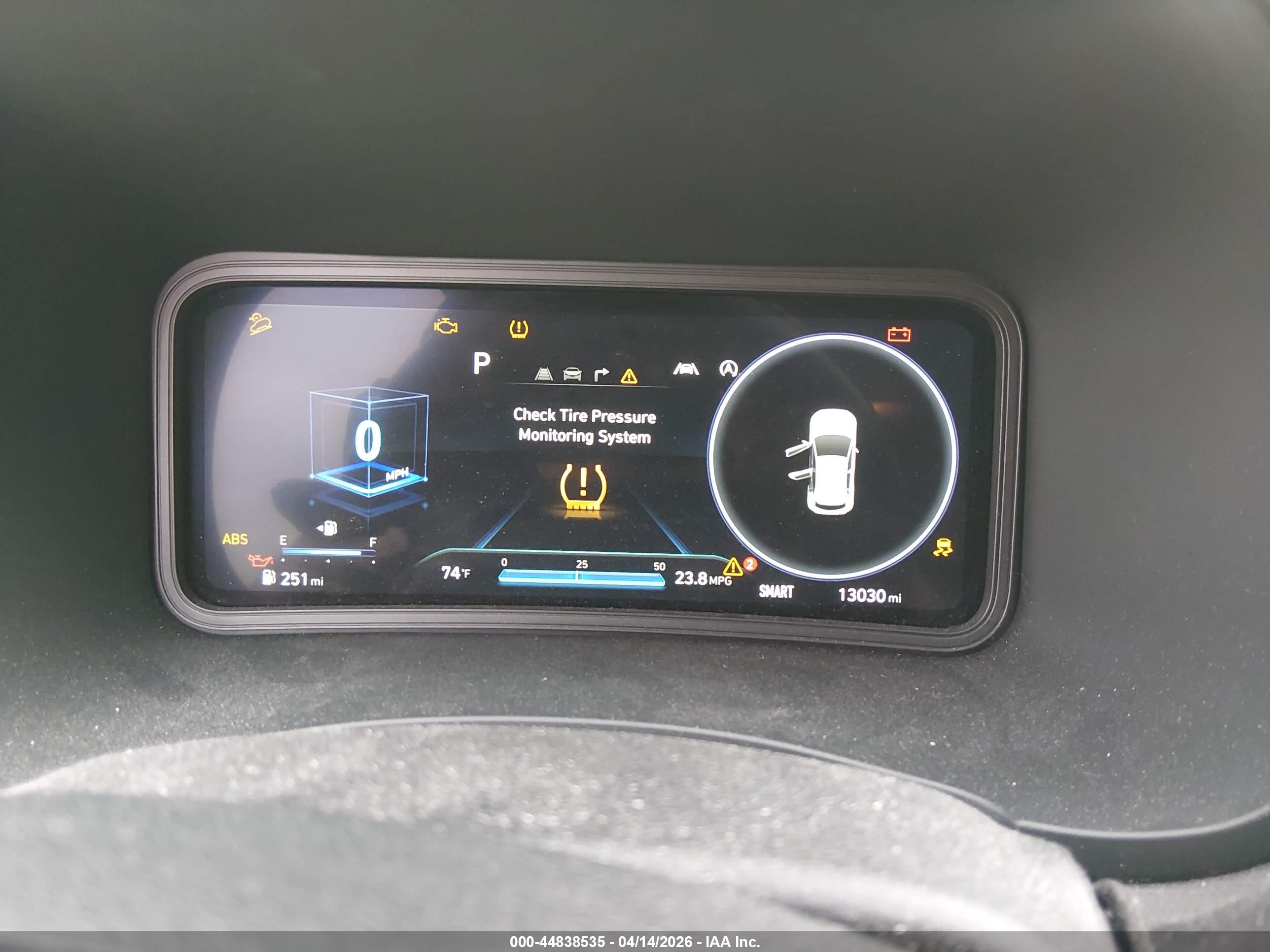 HYUNDAI KONA image 7