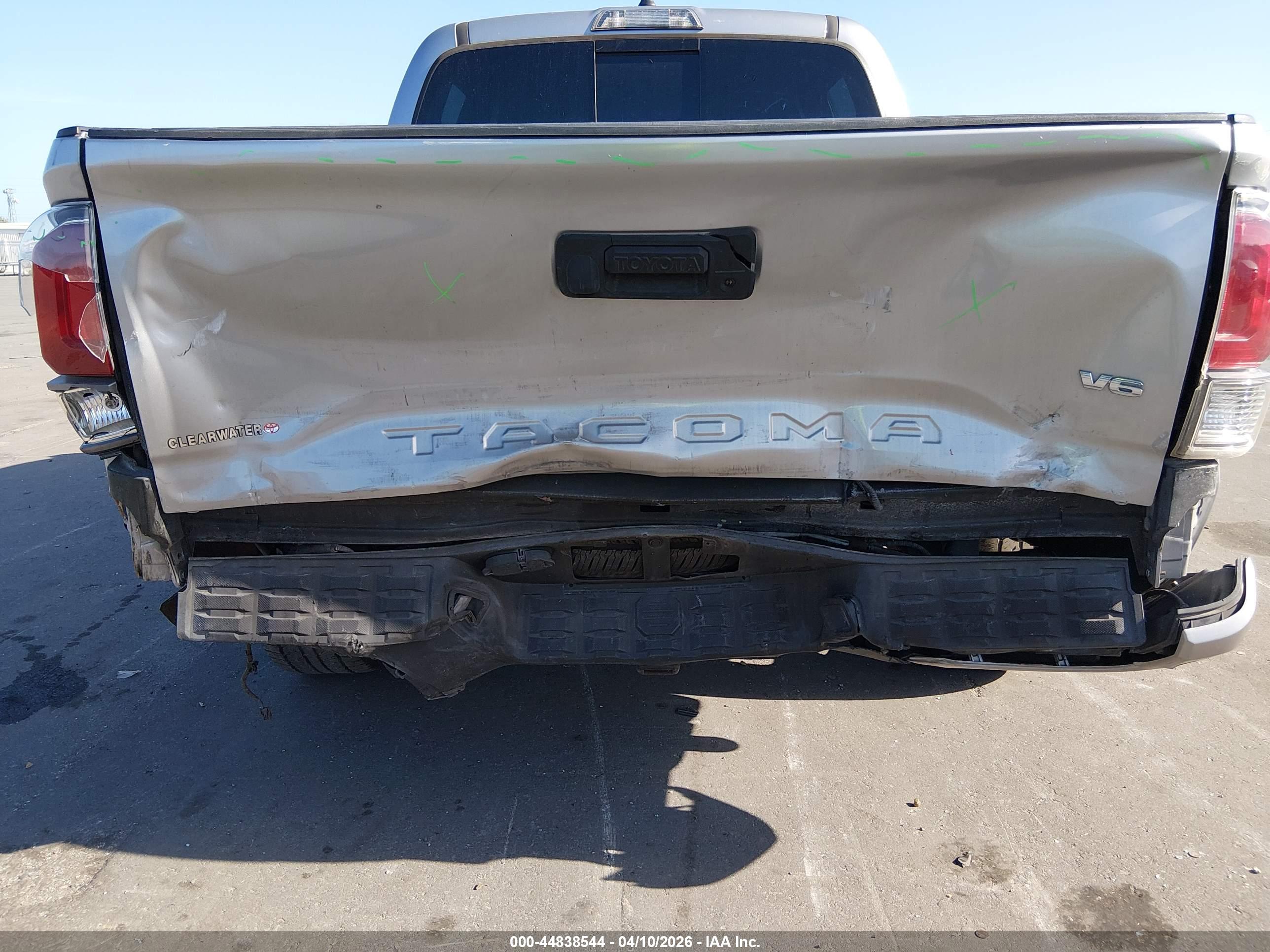 TOYOTA TACOMA image 6
