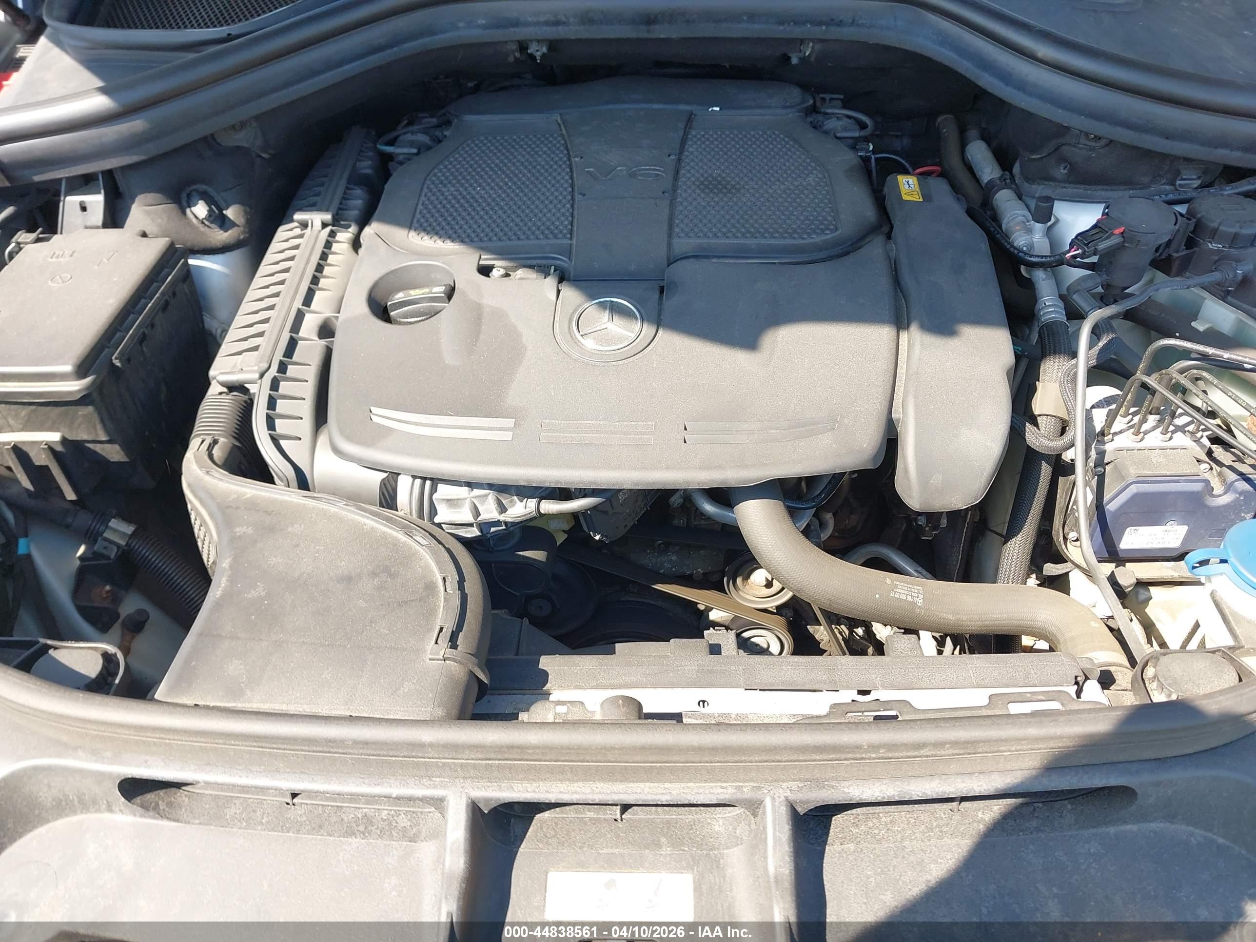 MERCEDES-BENZ ML image 10