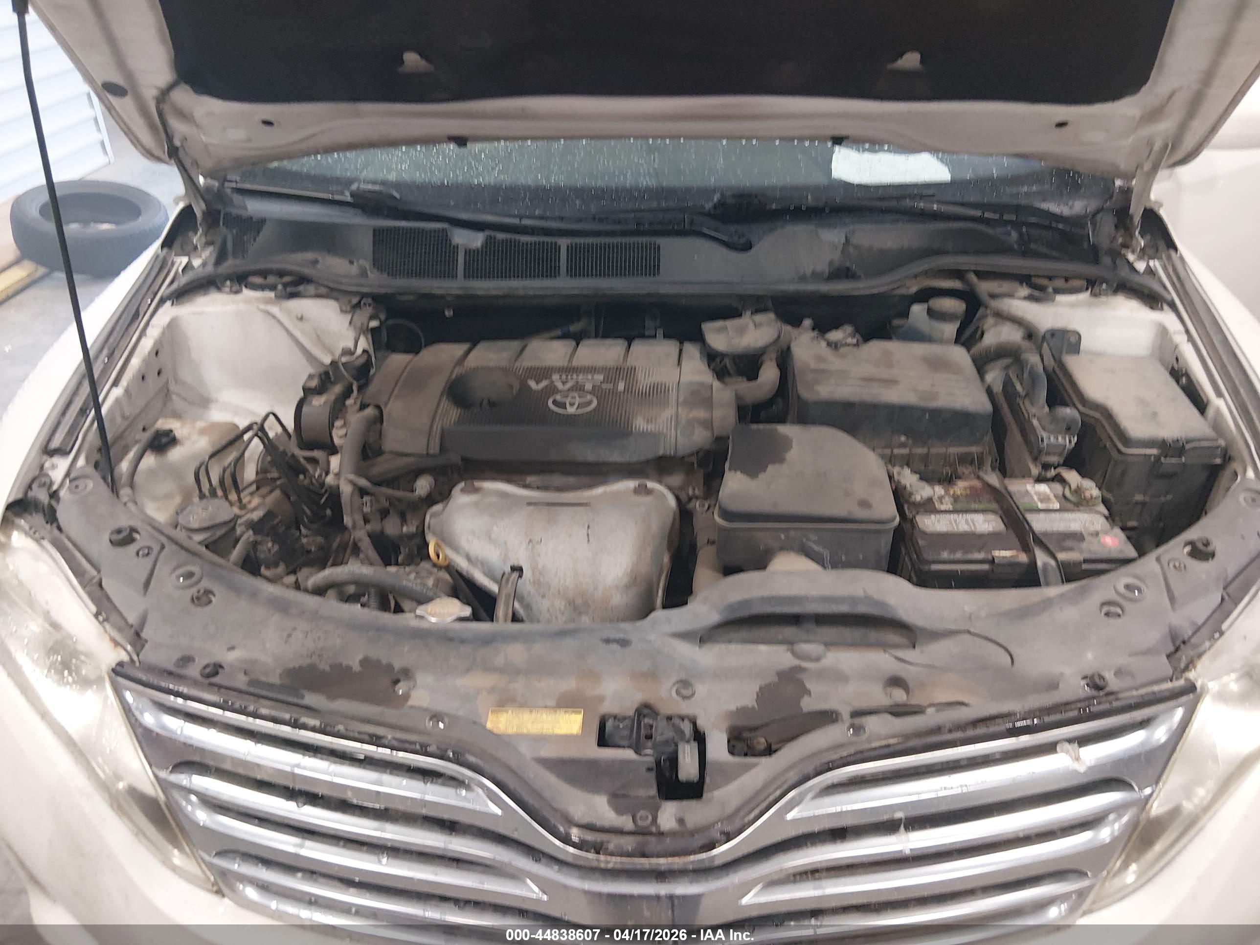 TOYOTA VENZA image 10