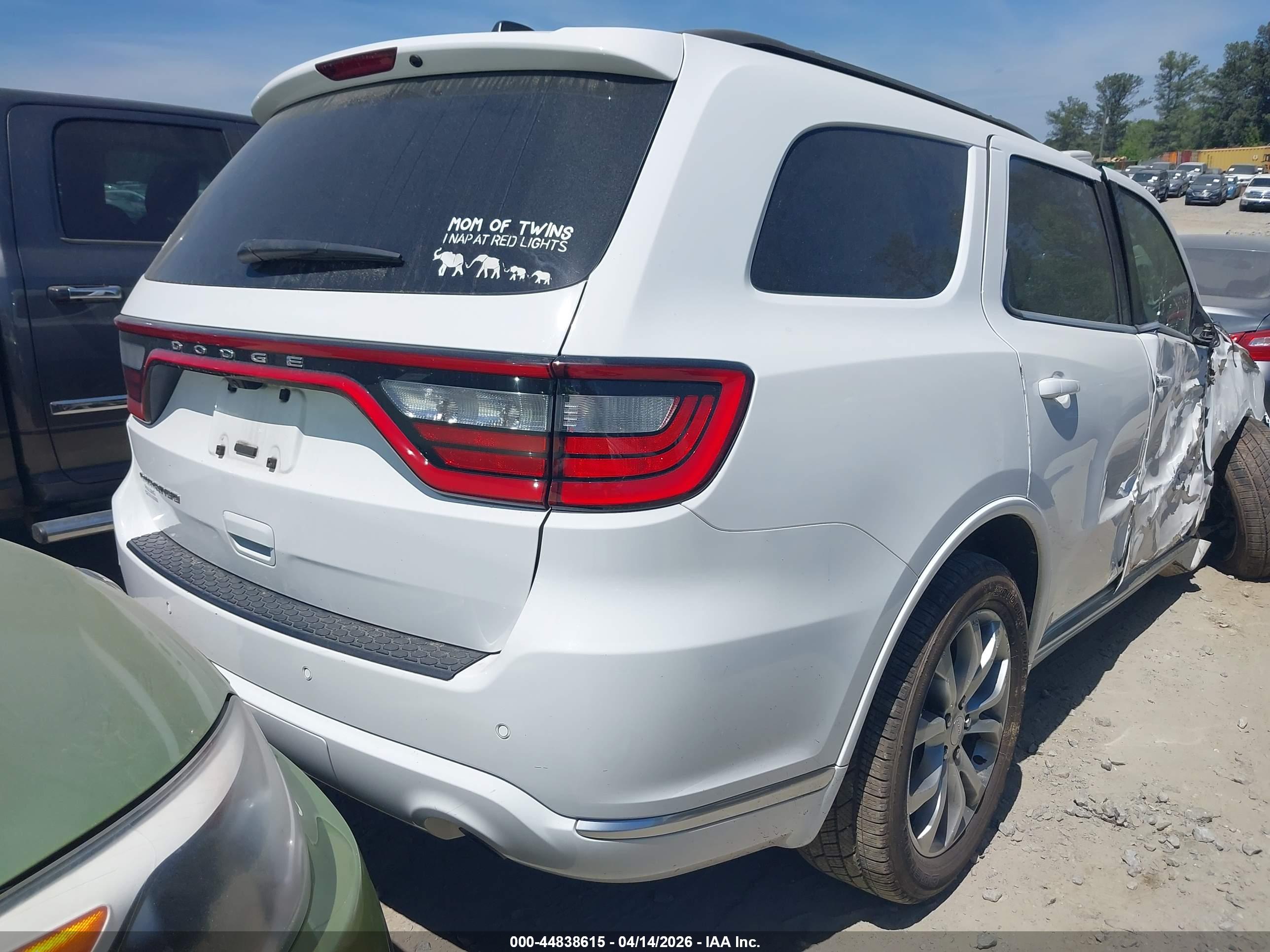 DODGE DURANGO image 4