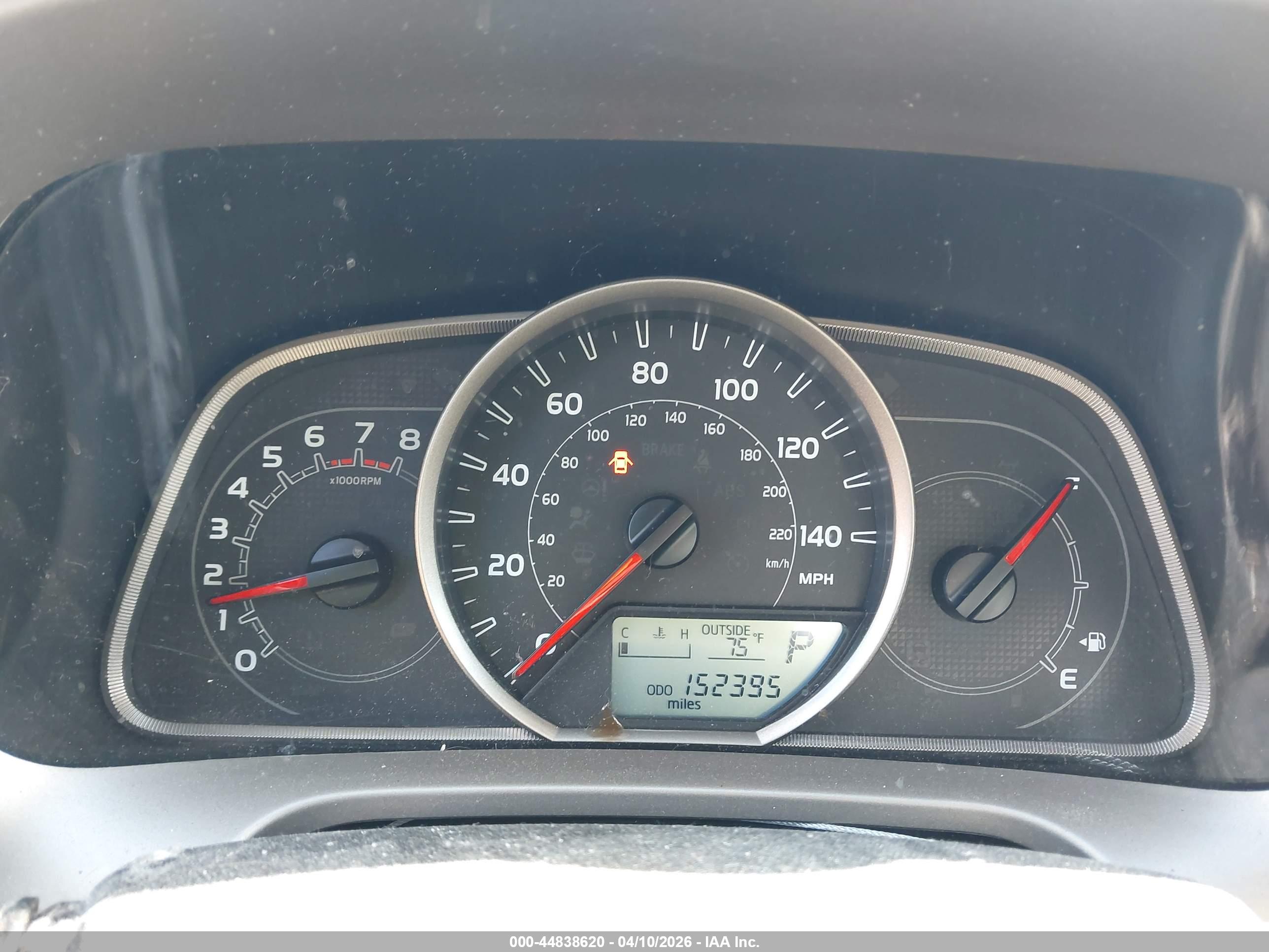 TOYOTA RAV4 image 7