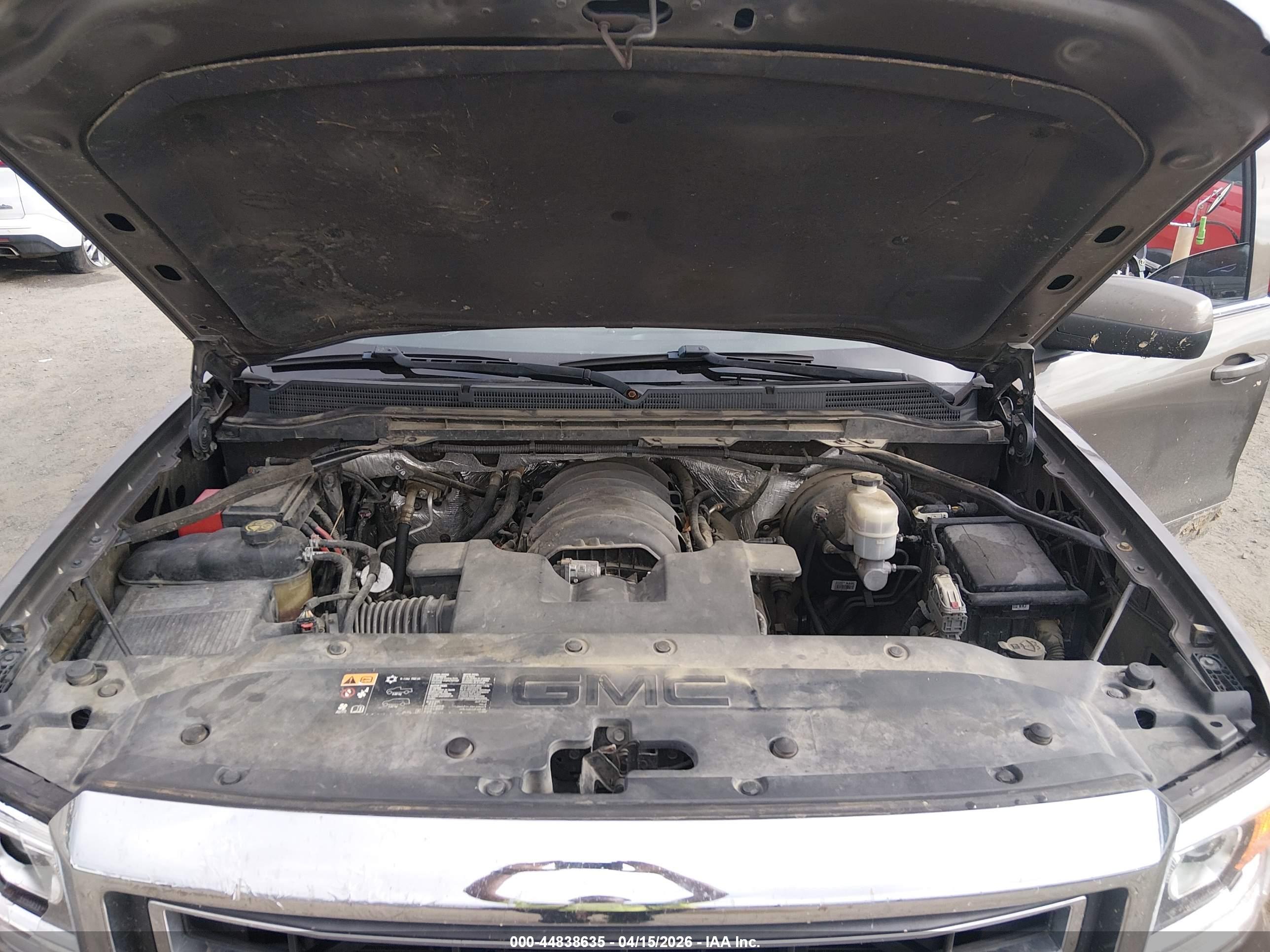 GMC SIERRA image 10